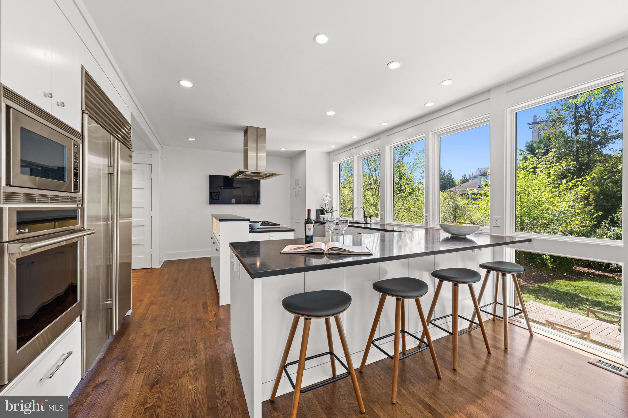 CLEVELAND PARK - Residential