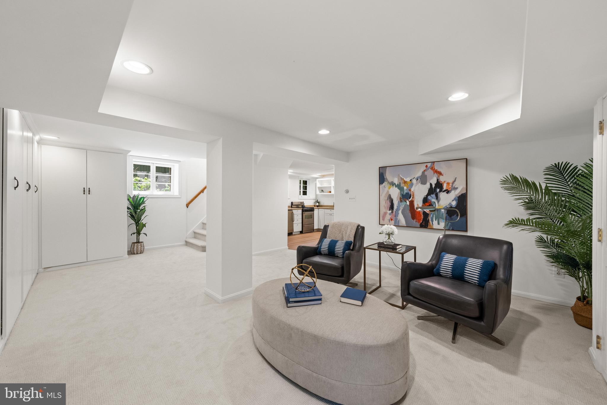 CLEVELAND PARK - Residential