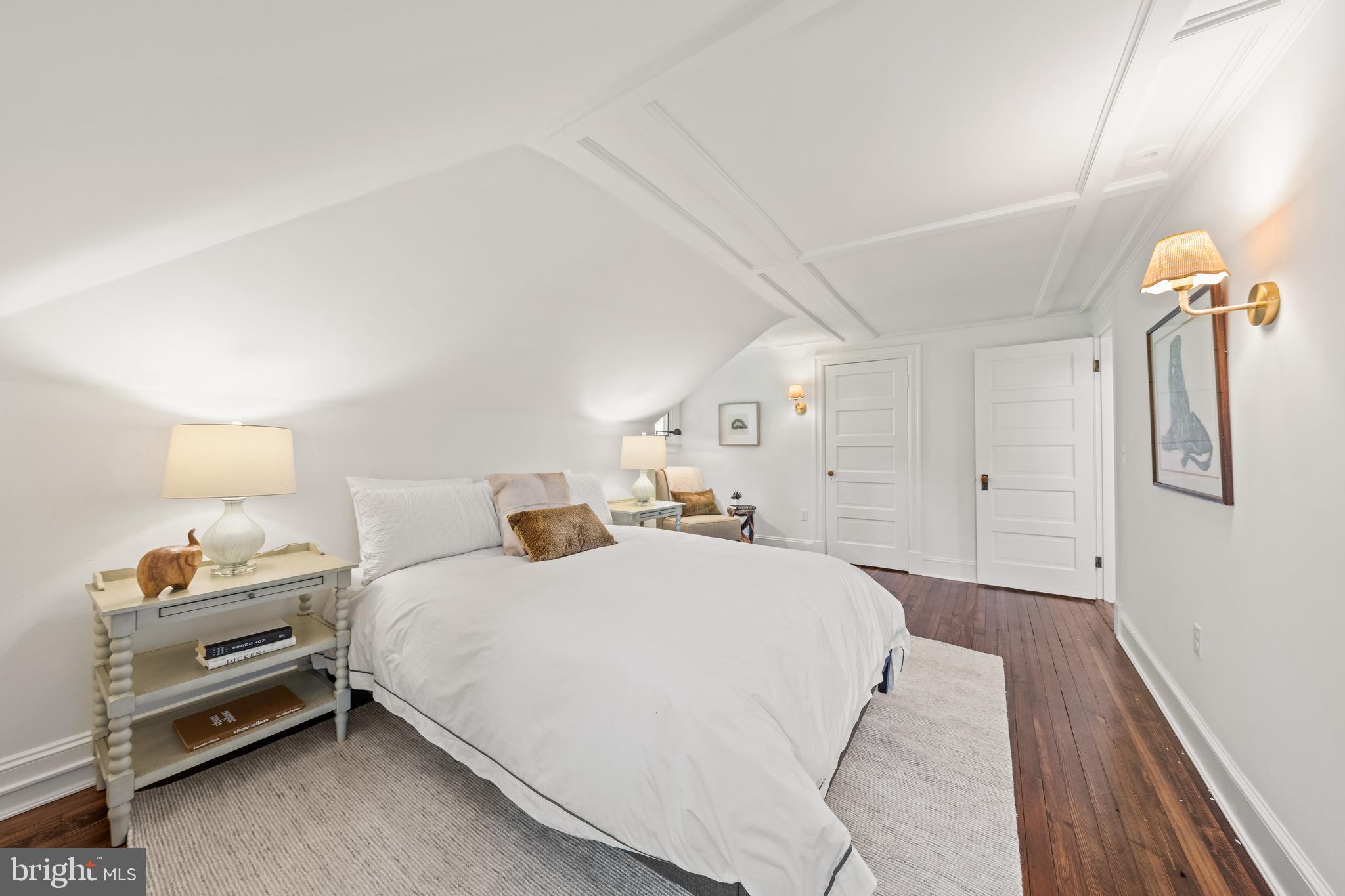 CLEVELAND PARK - Residential