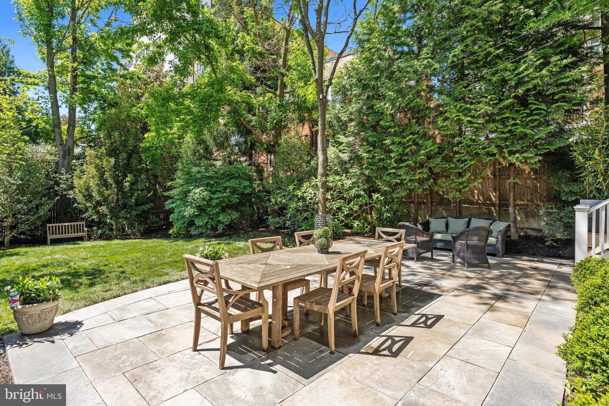 CLEVELAND PARK - Residential