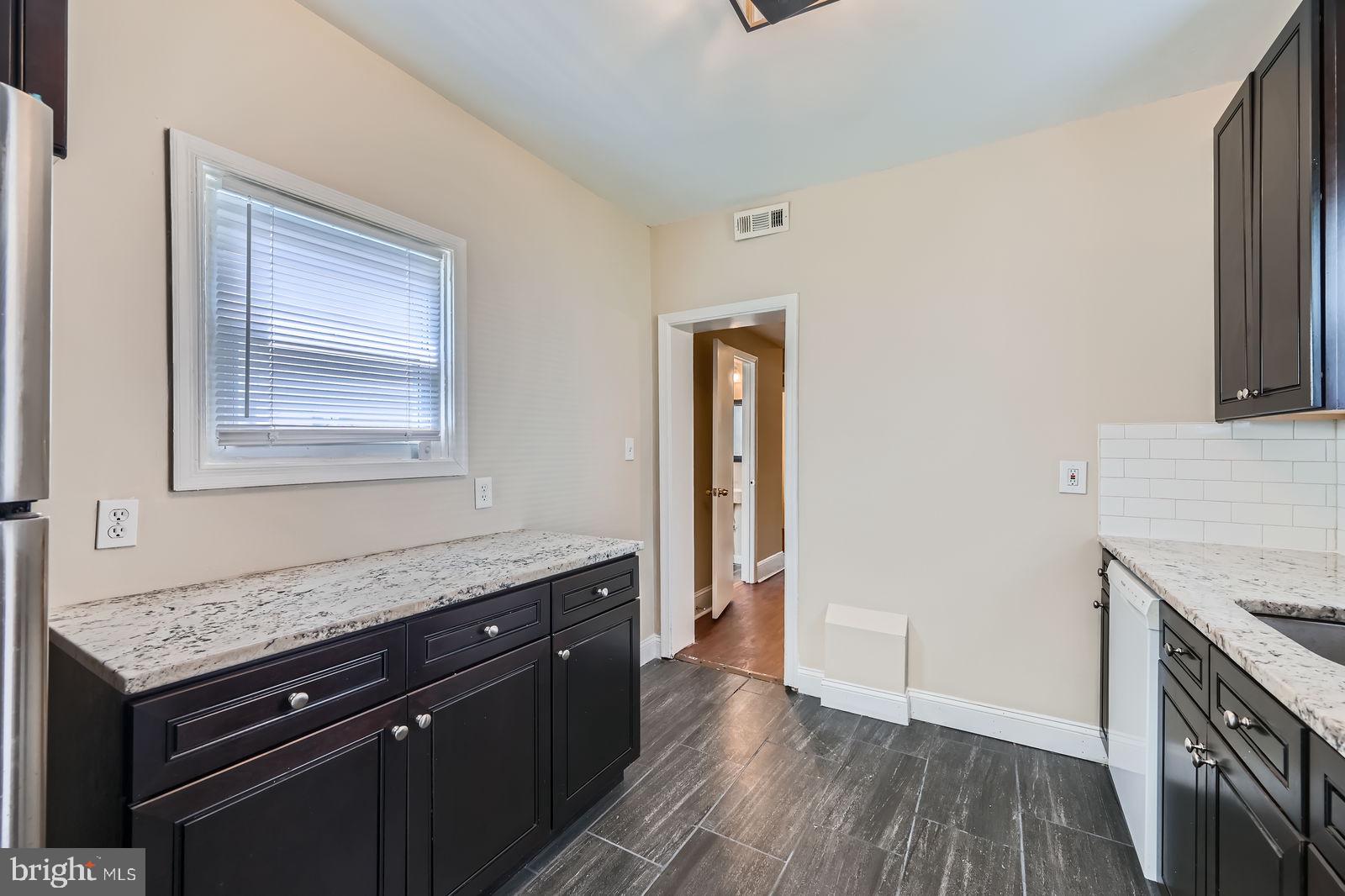 ASHBURTON - Residential Lease