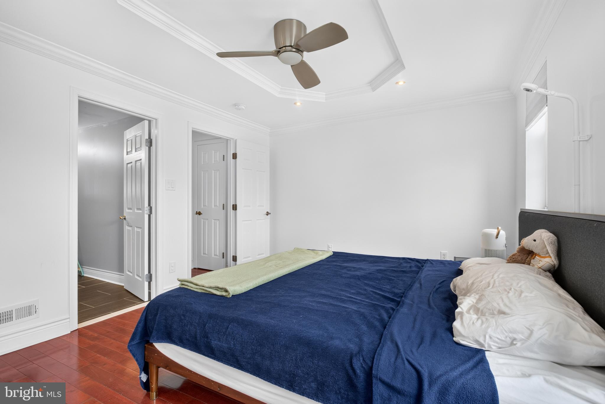 POINT BREEZE - Residential