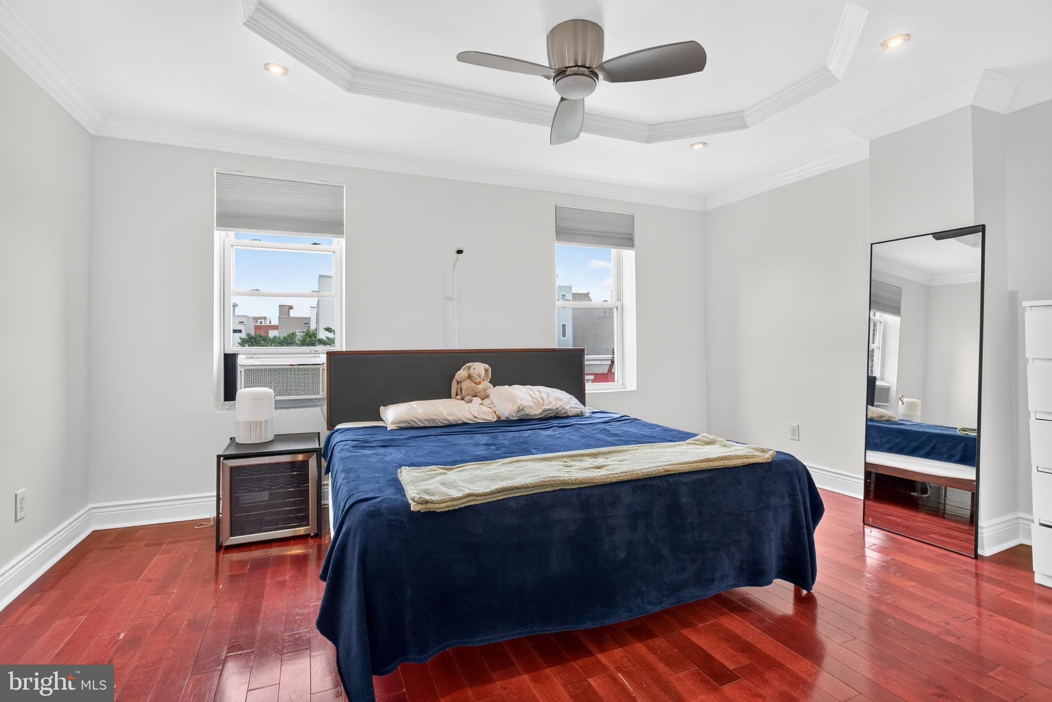 POINT BREEZE - Residential