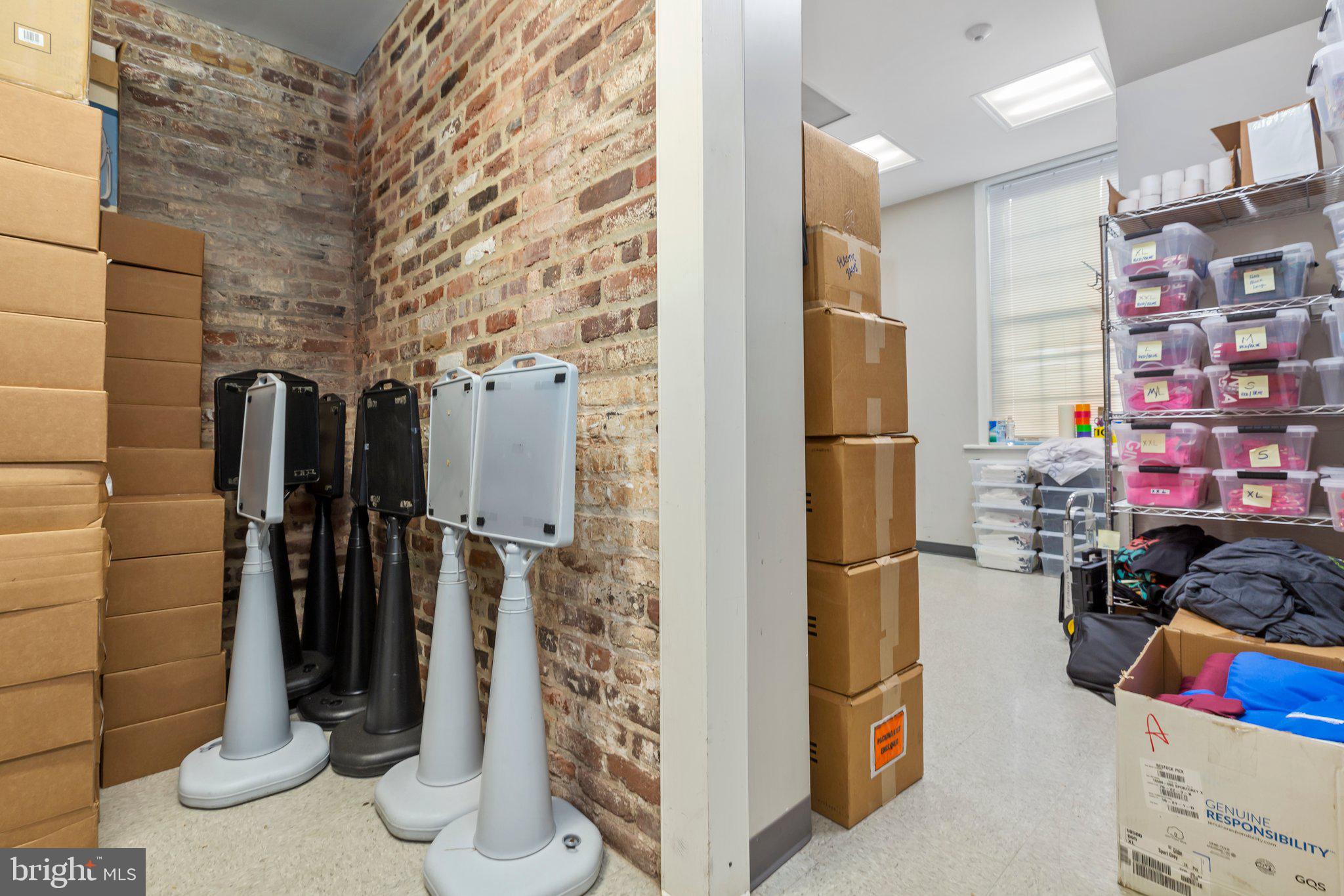 DOWNTOWN FREDERICKSBURG - Commercial Sale