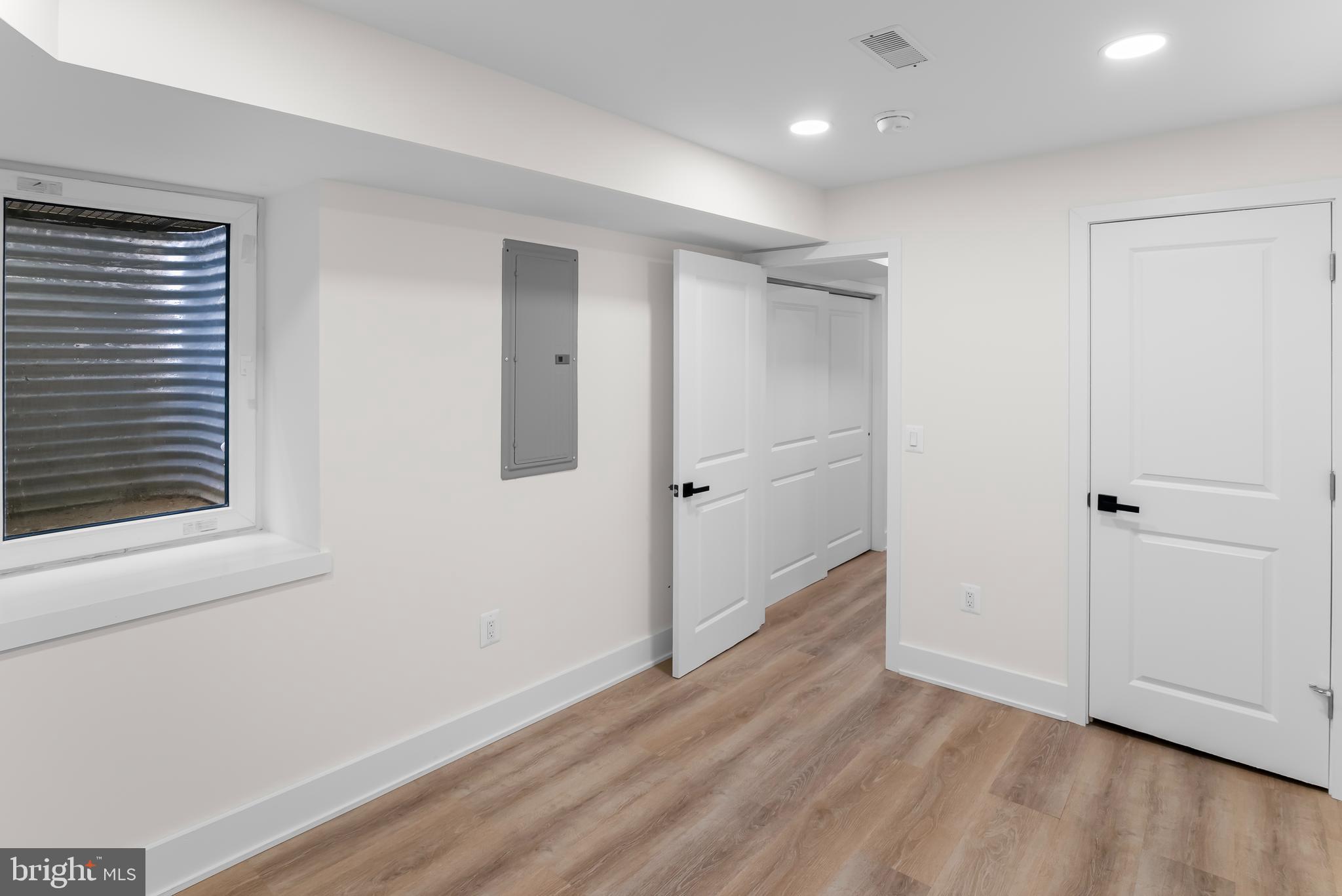 COBBS CREEK - Residential