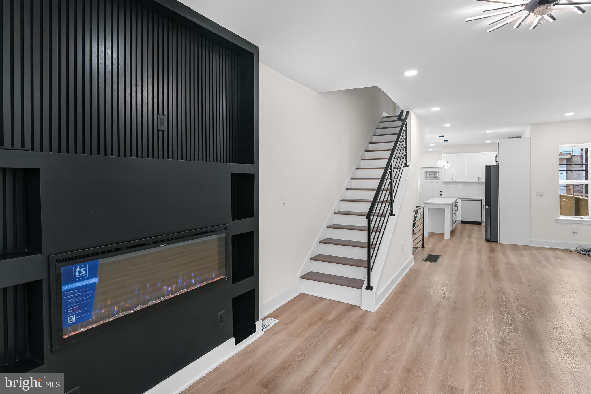 COBBS CREEK - Residential