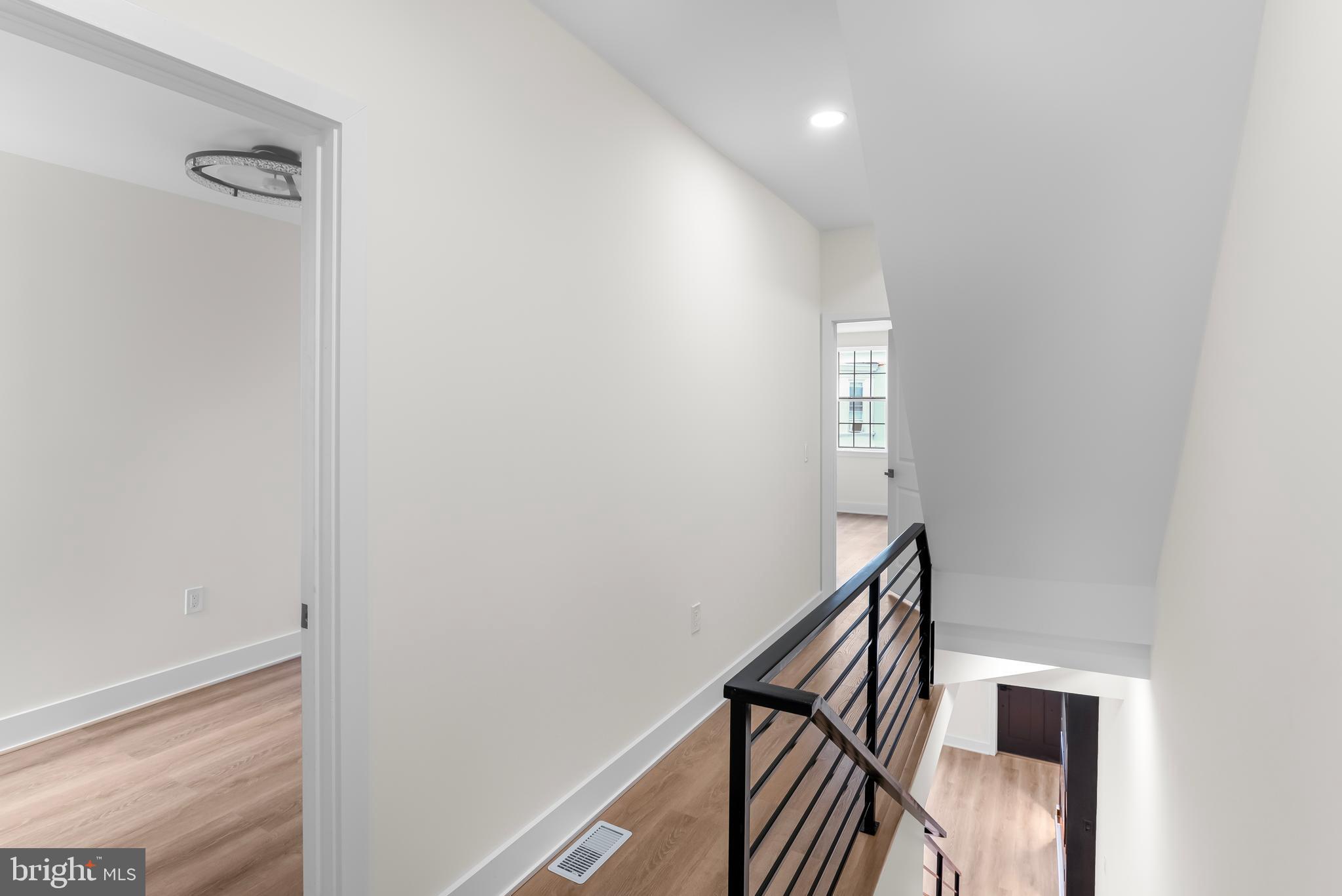 COBBS CREEK - Residential