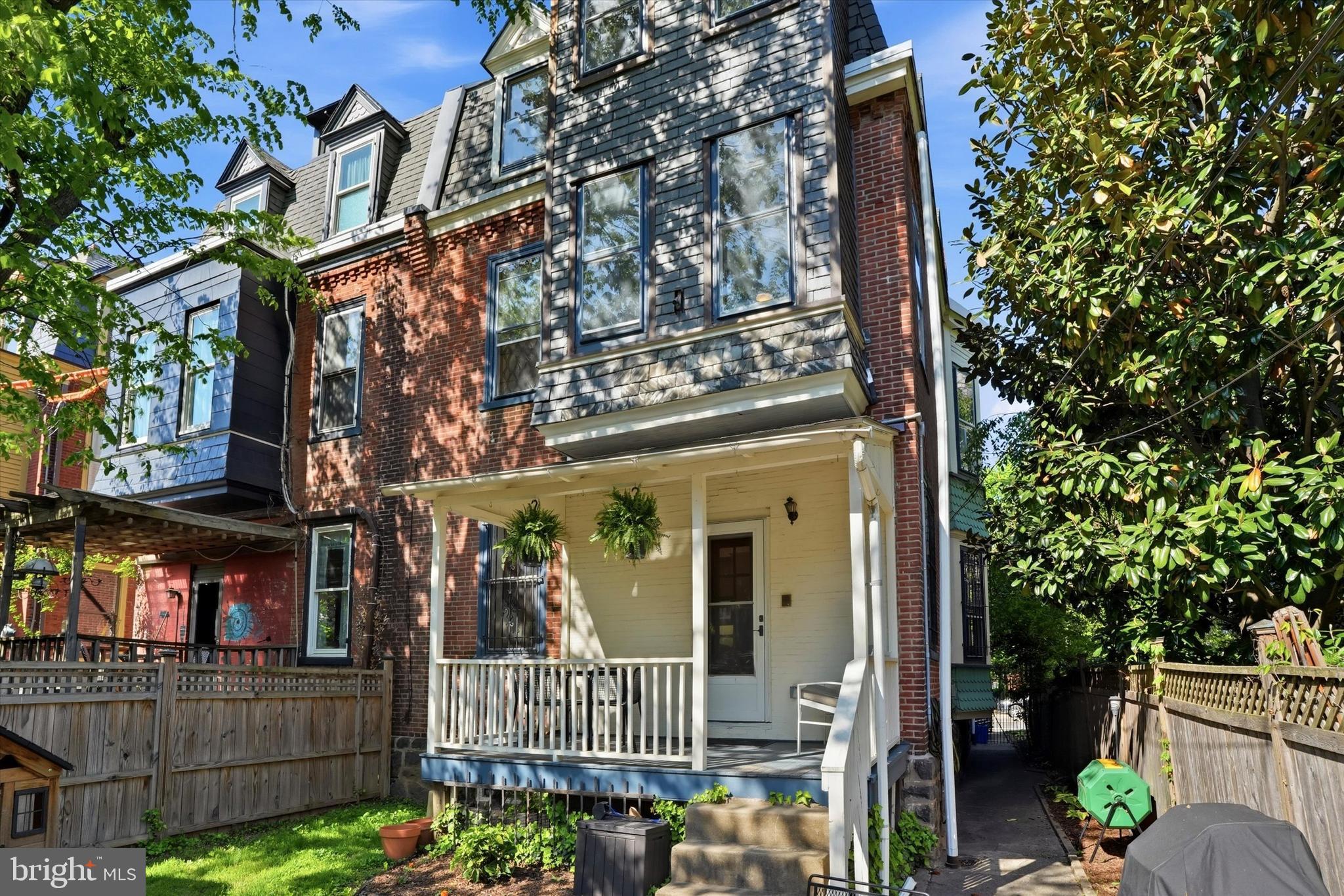 CEDAR PARK - Residential