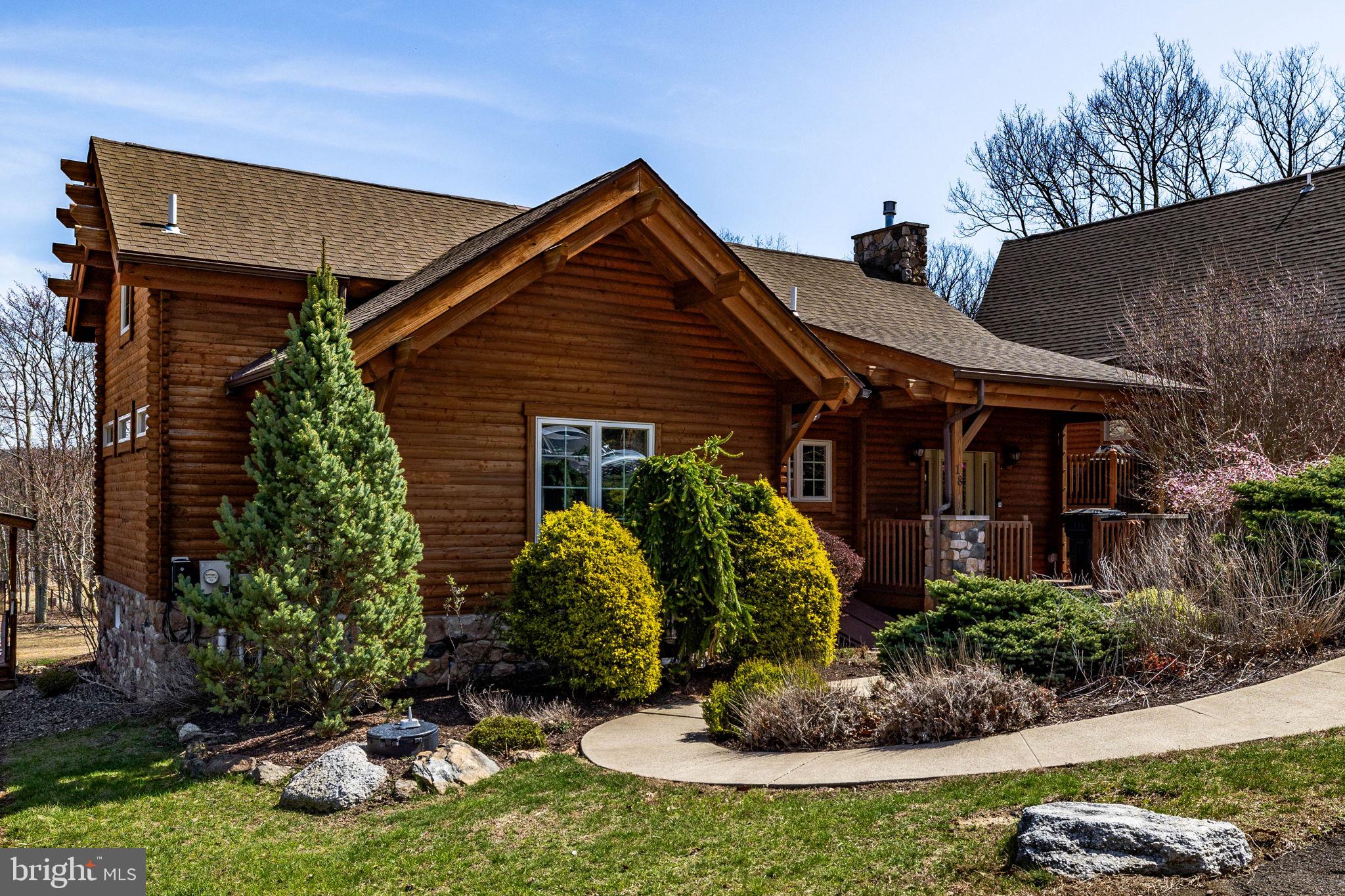 EAGLE ROCK RESORT - Residential