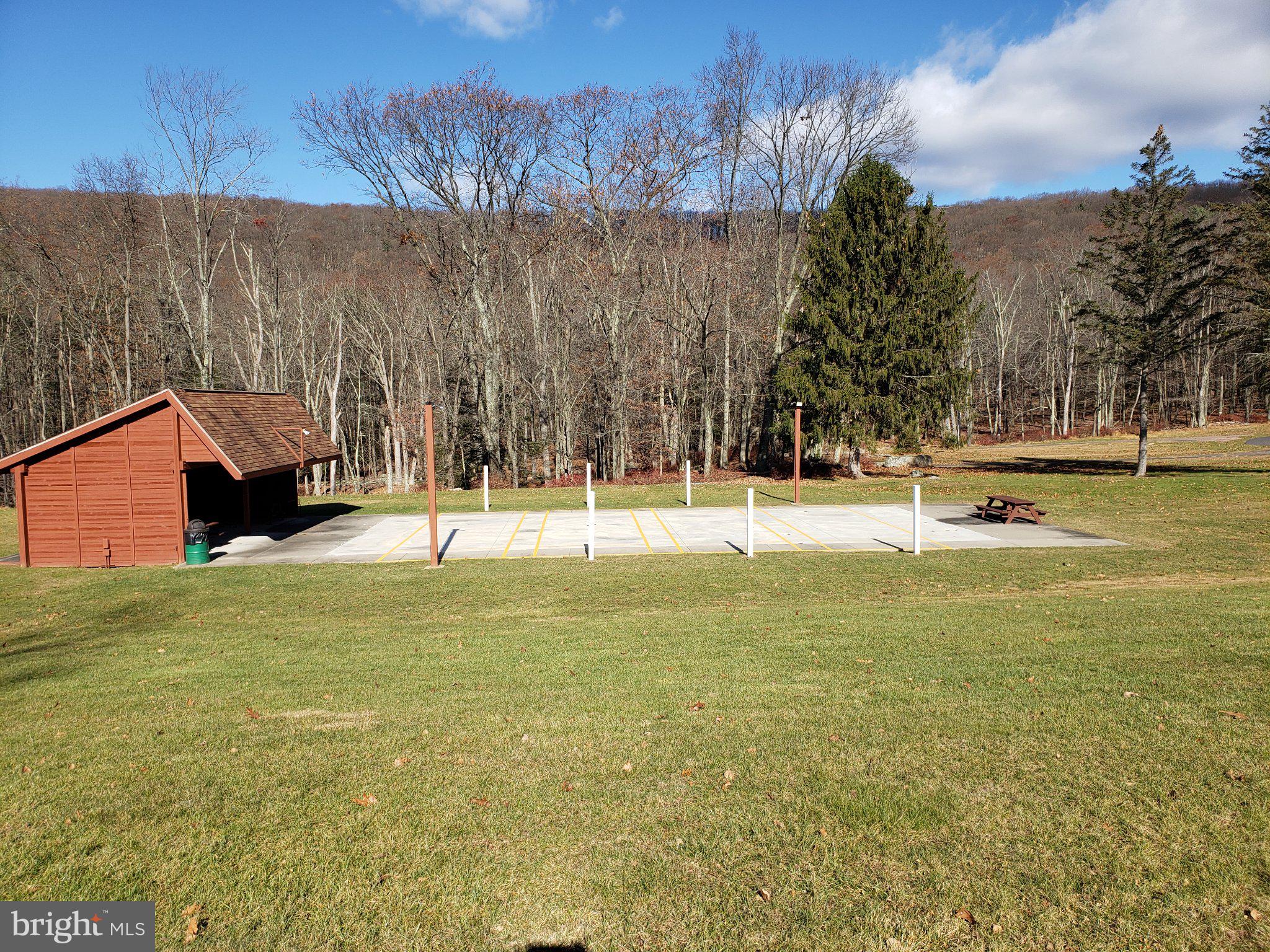EAGLE ROCK RESORT - Residential