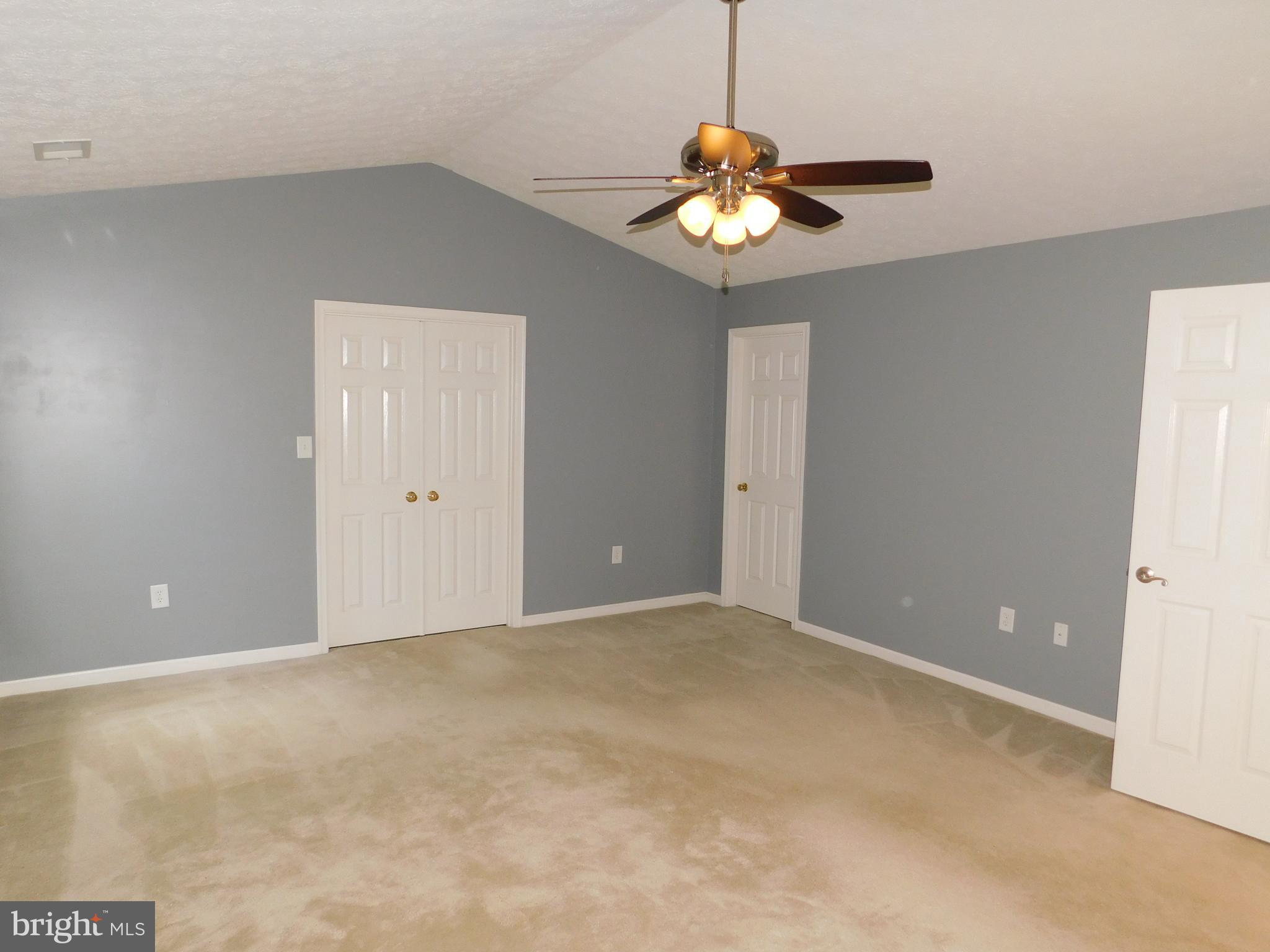 CROWN GRANT - Residential Lease