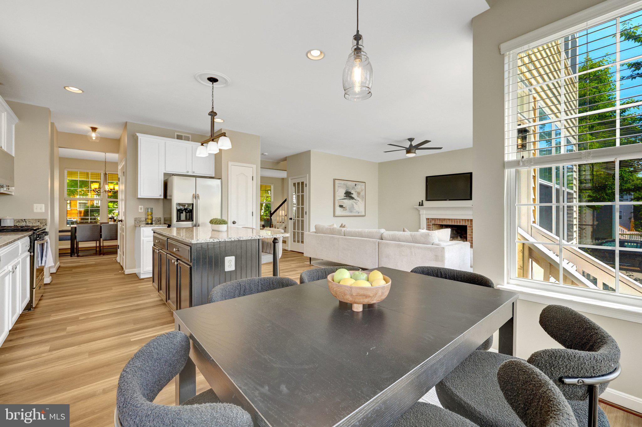 BELMONT GREENE - Residential