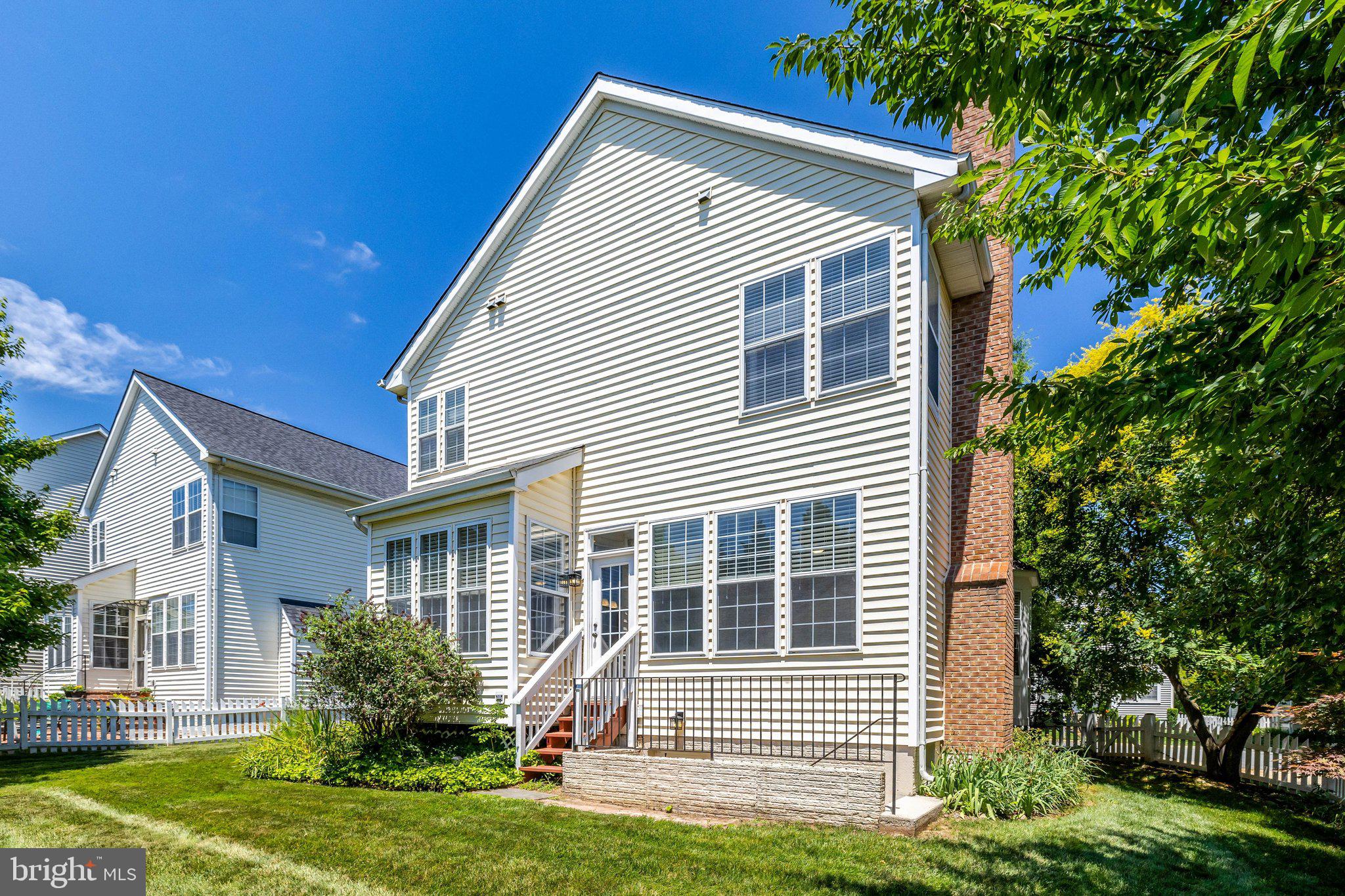 BELMONT GREENE - Residential