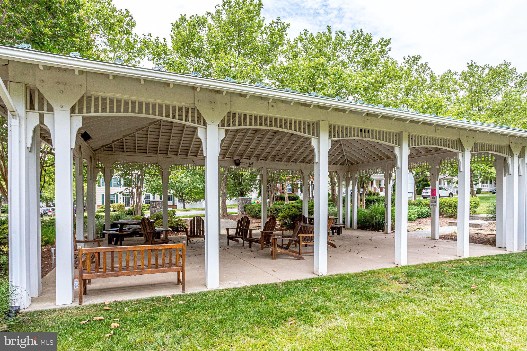 BELMONT GREENE - Residential