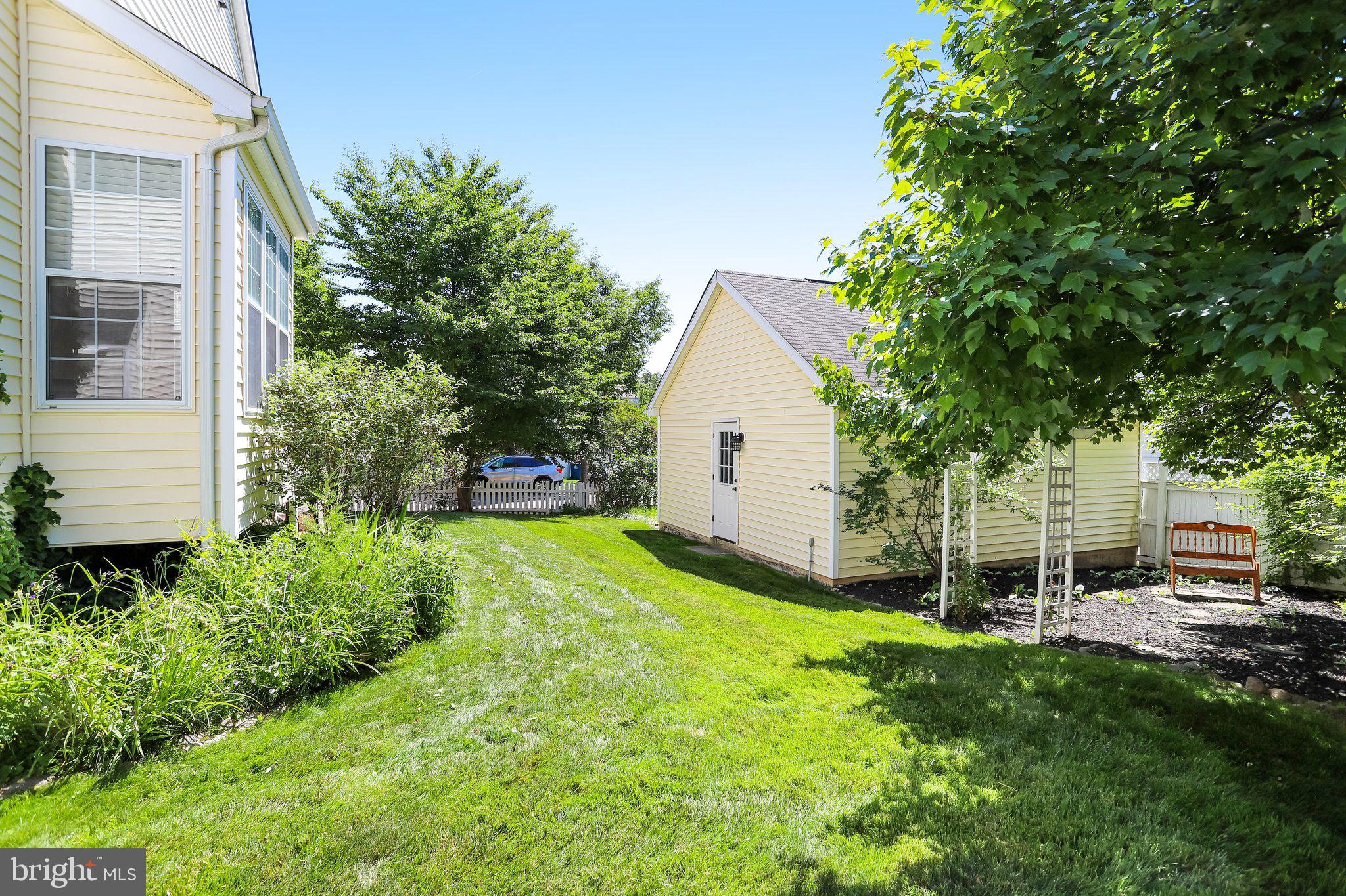 BELMONT GREENE - Residential