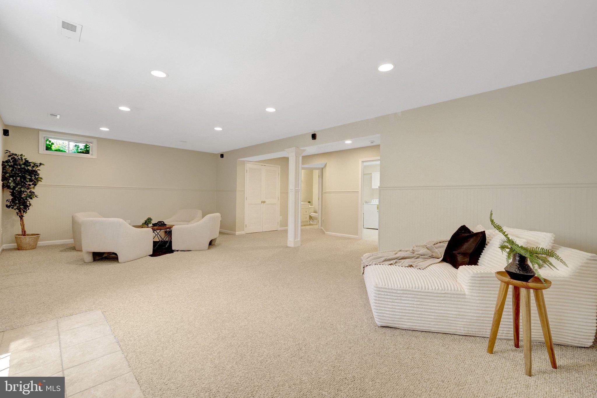 BELMONT GREENE - Residential