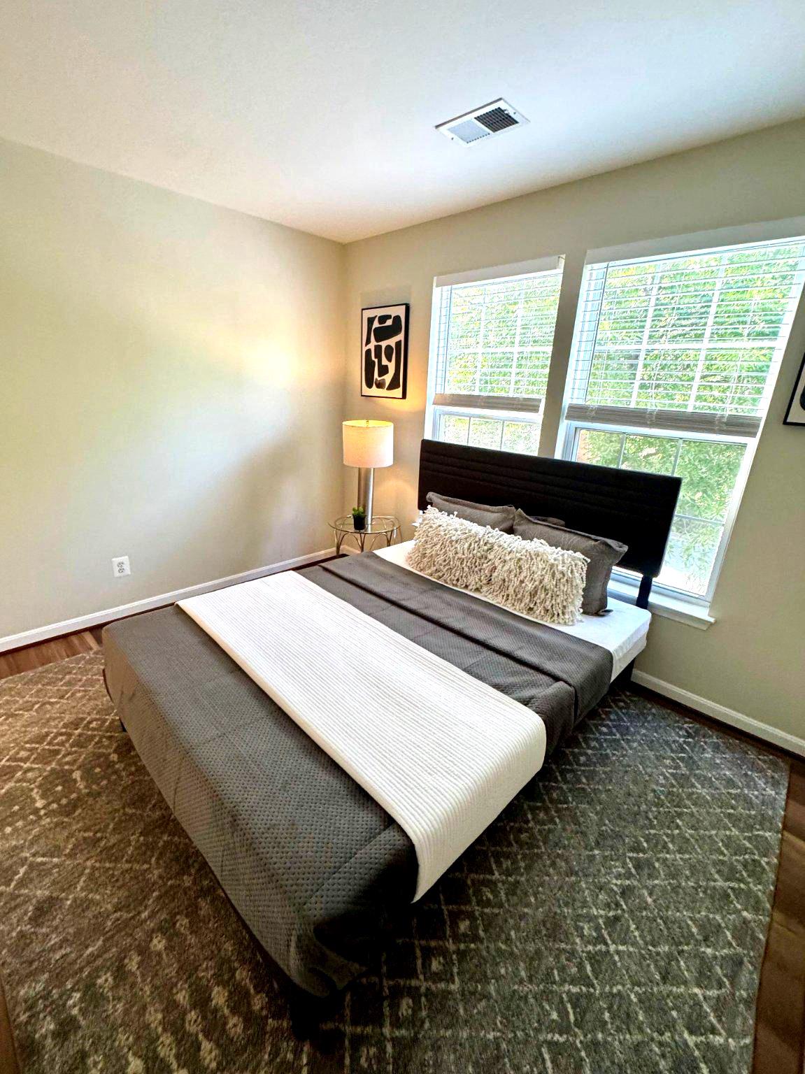 BELMONT GREENE - Residential