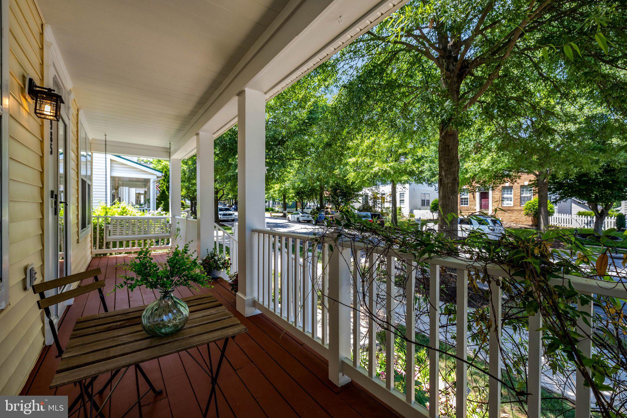 BELMONT GREENE - Residential