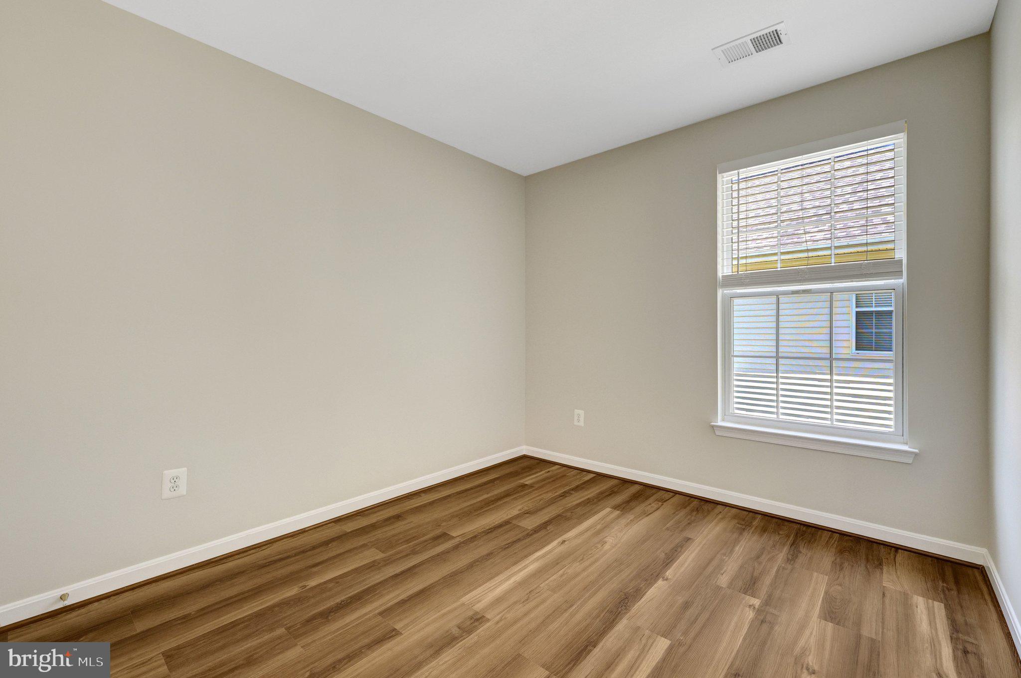 BELMONT GREENE - Residential