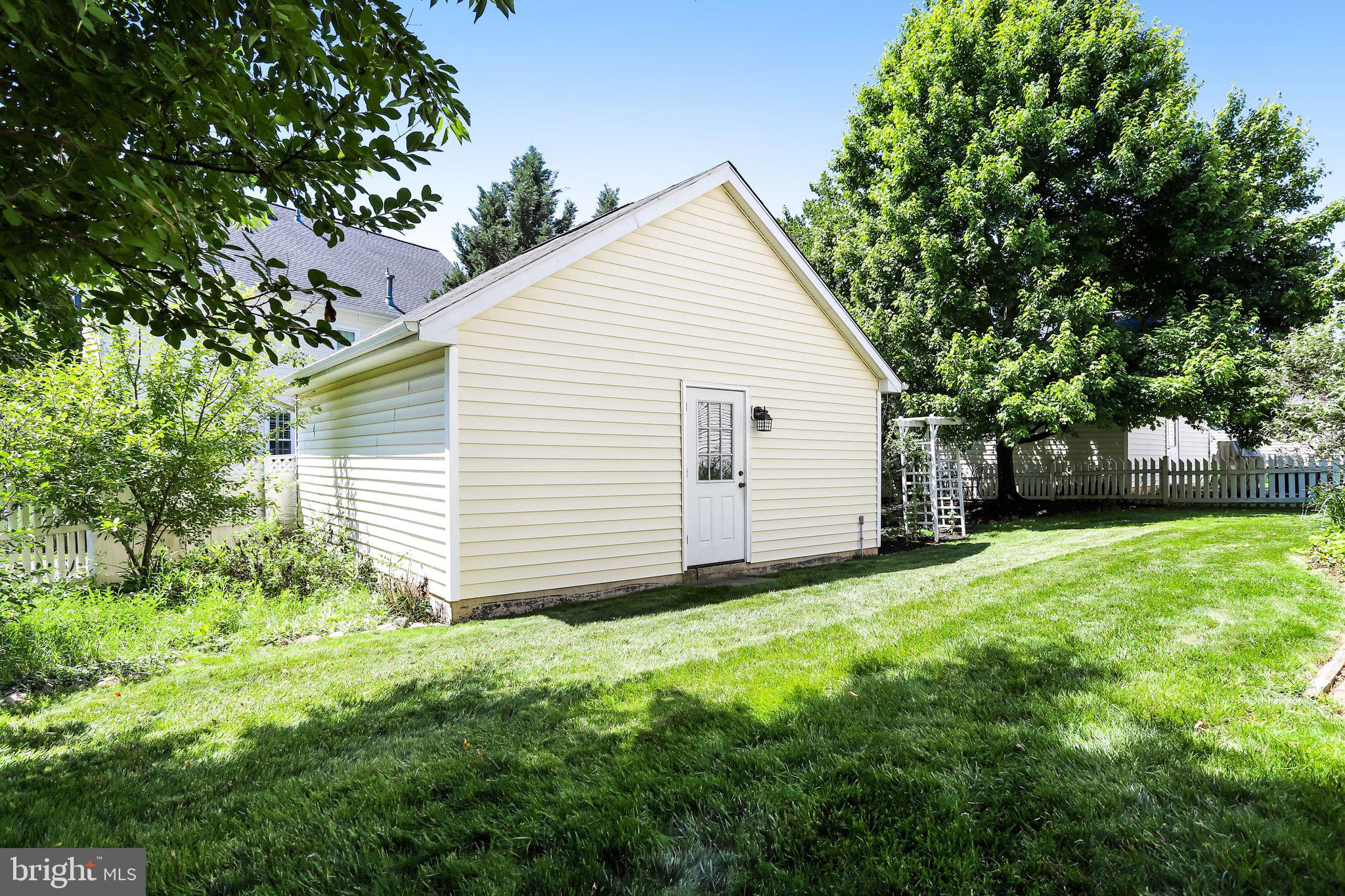 BELMONT GREENE - Residential