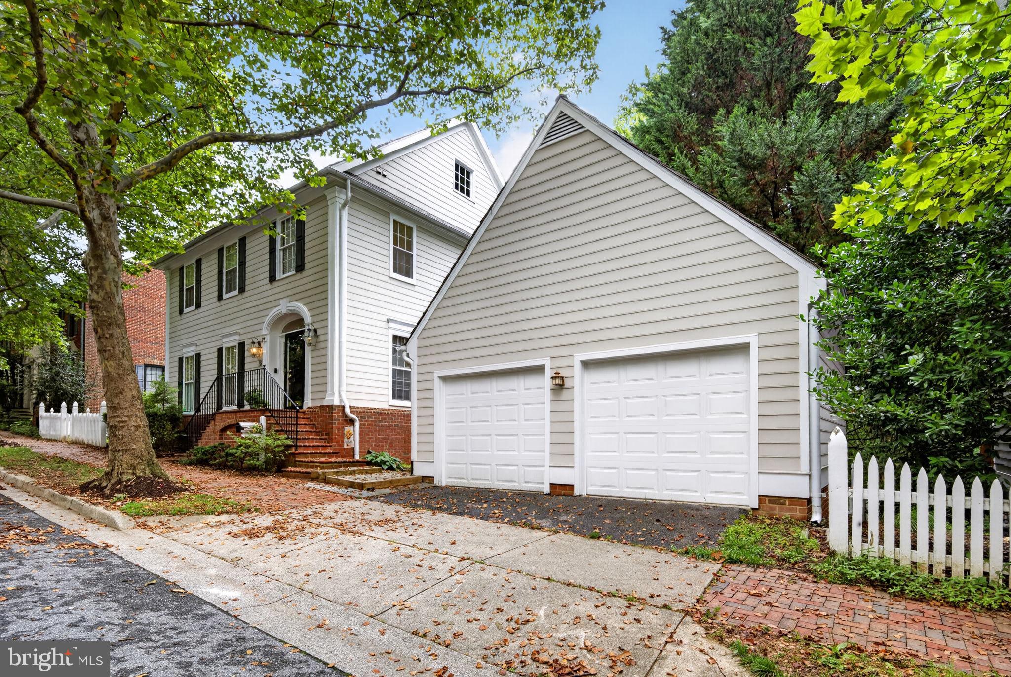 KENTLANDS - Residential