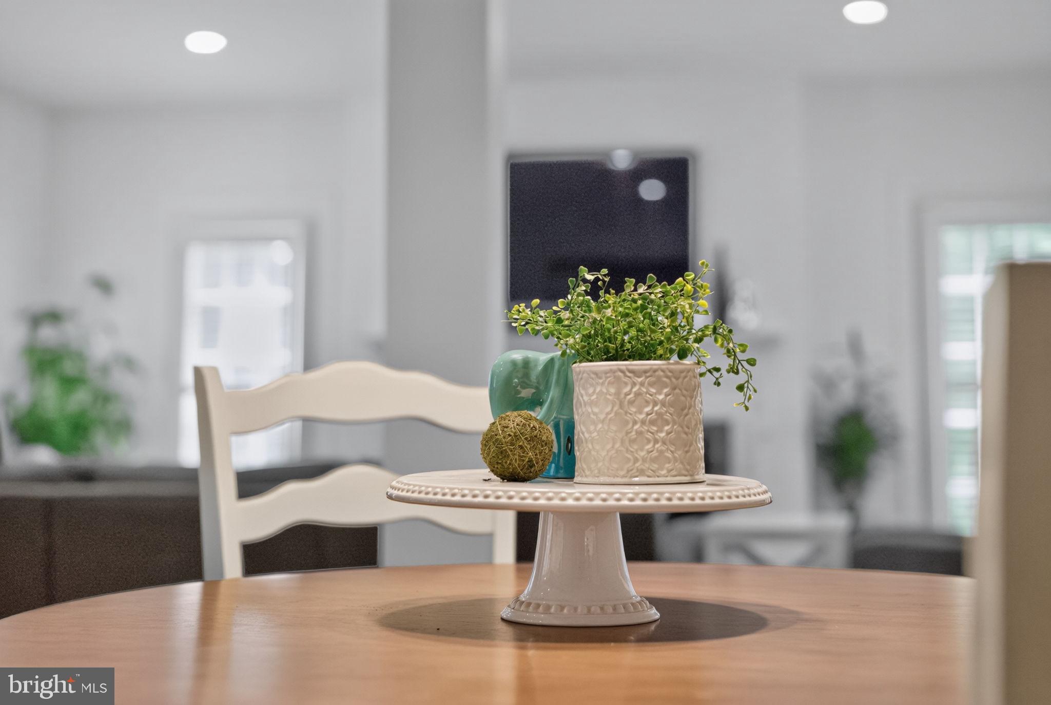 KENTLANDS - Residential