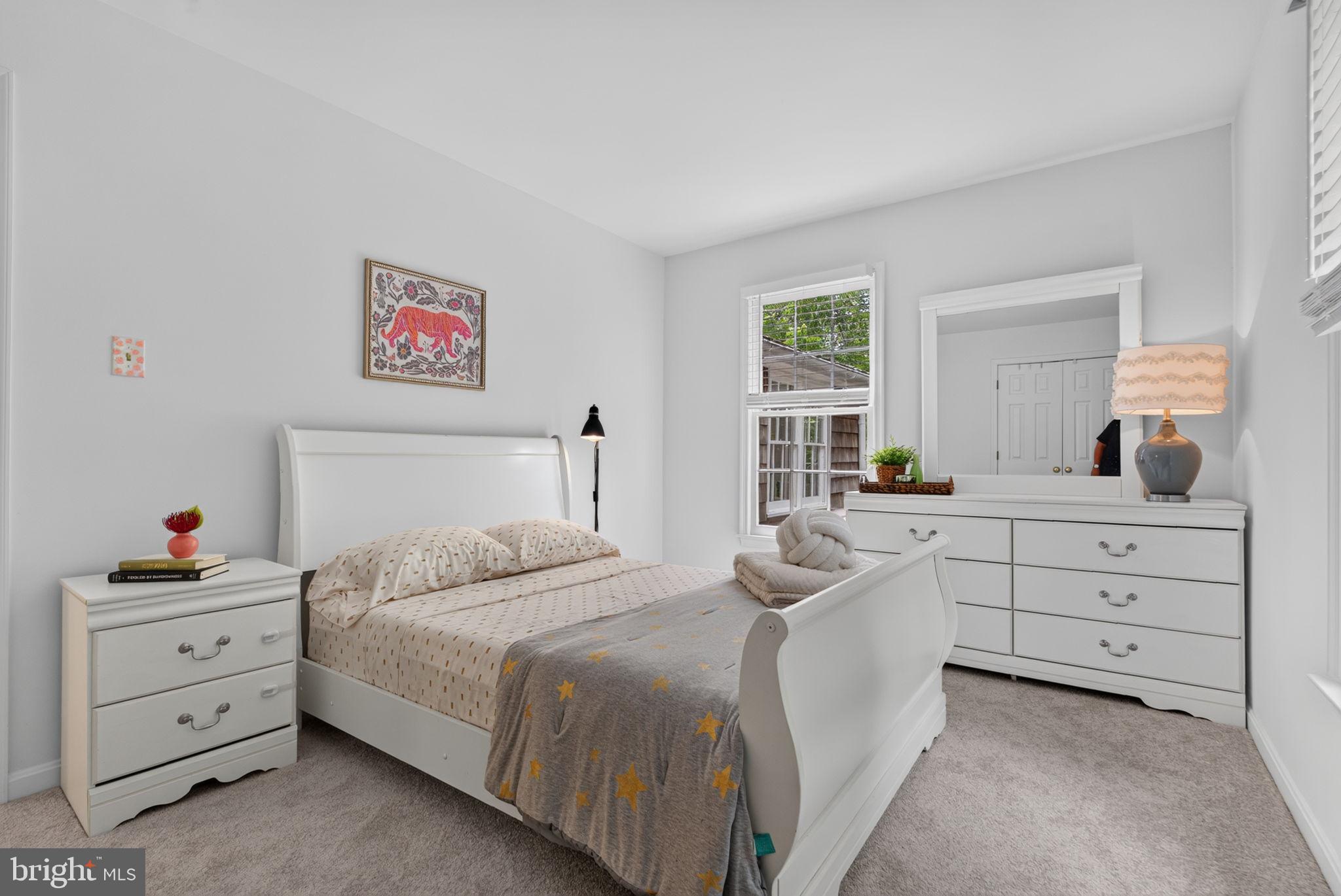 KENTLANDS - Residential