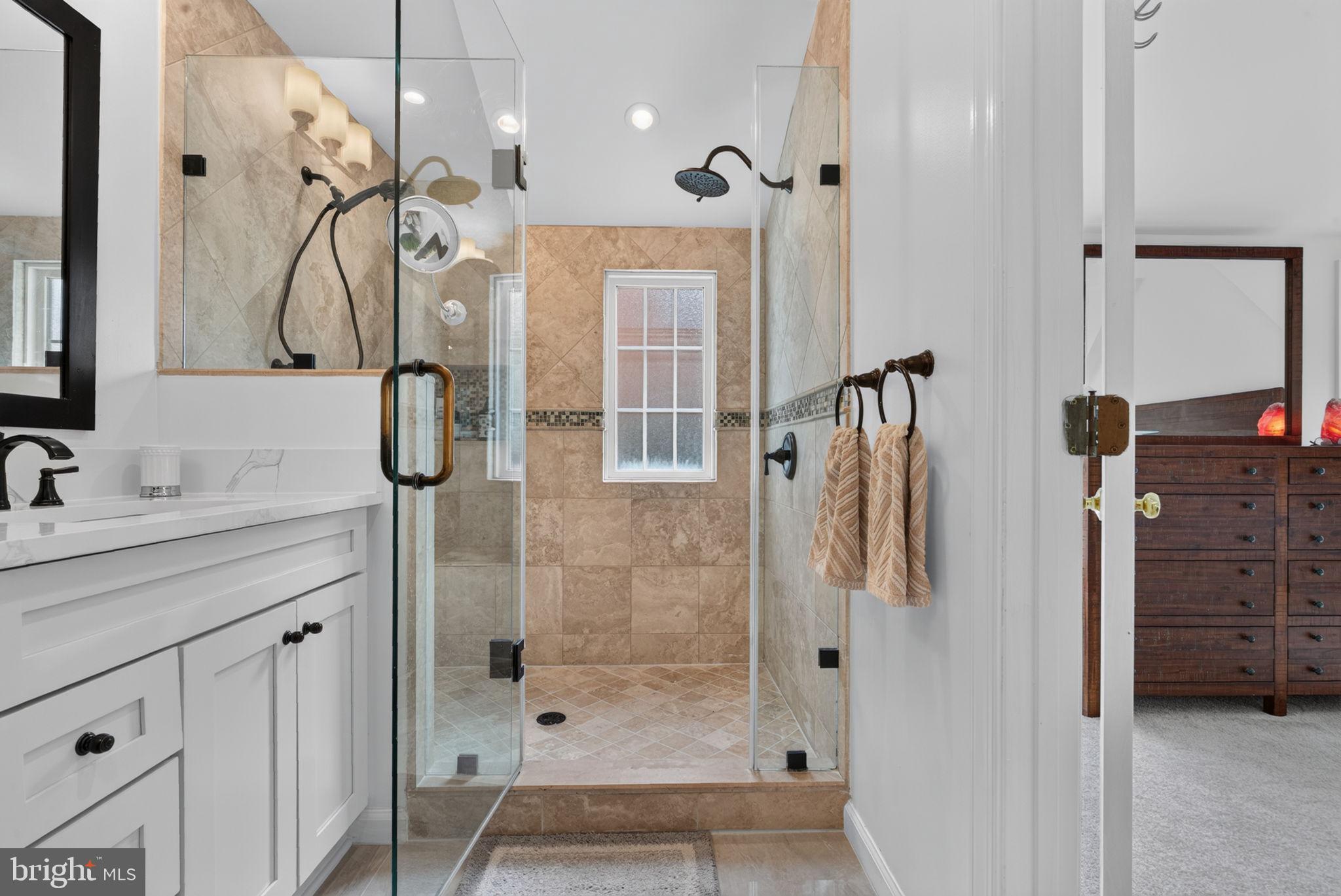 KENTLANDS - Residential