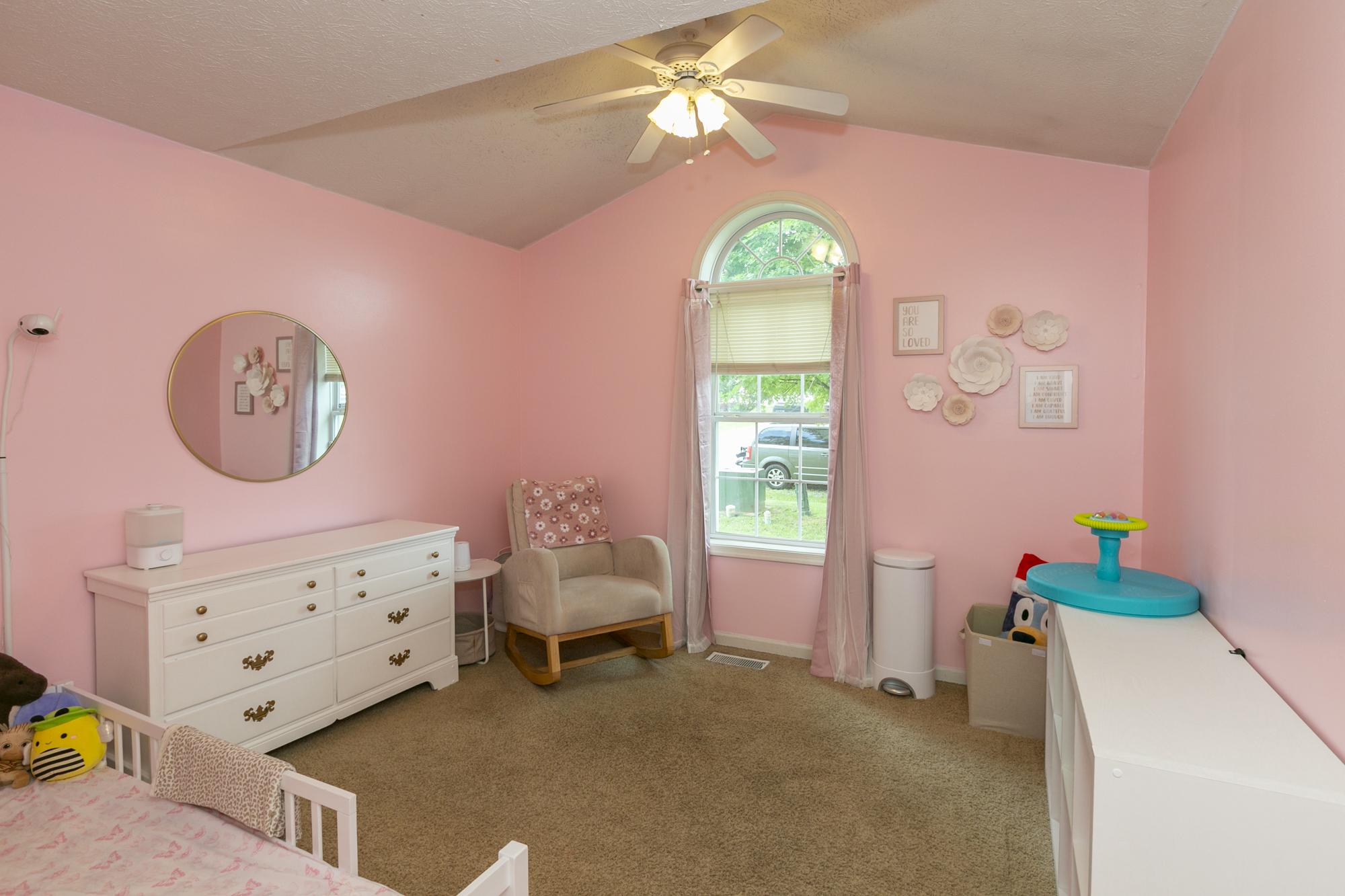 RIDGEFIELD - Residential