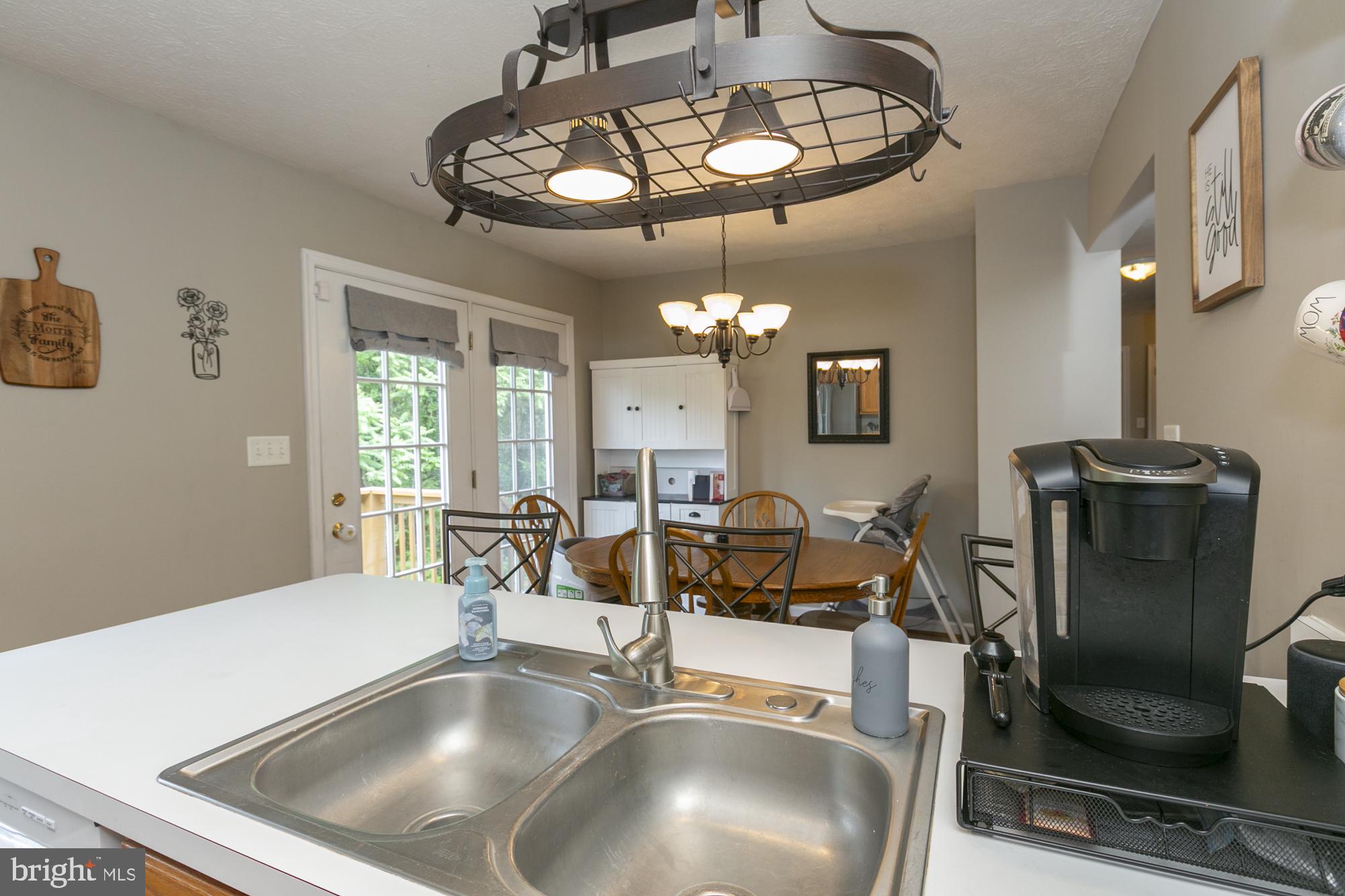 RIDGEFIELD - Residential