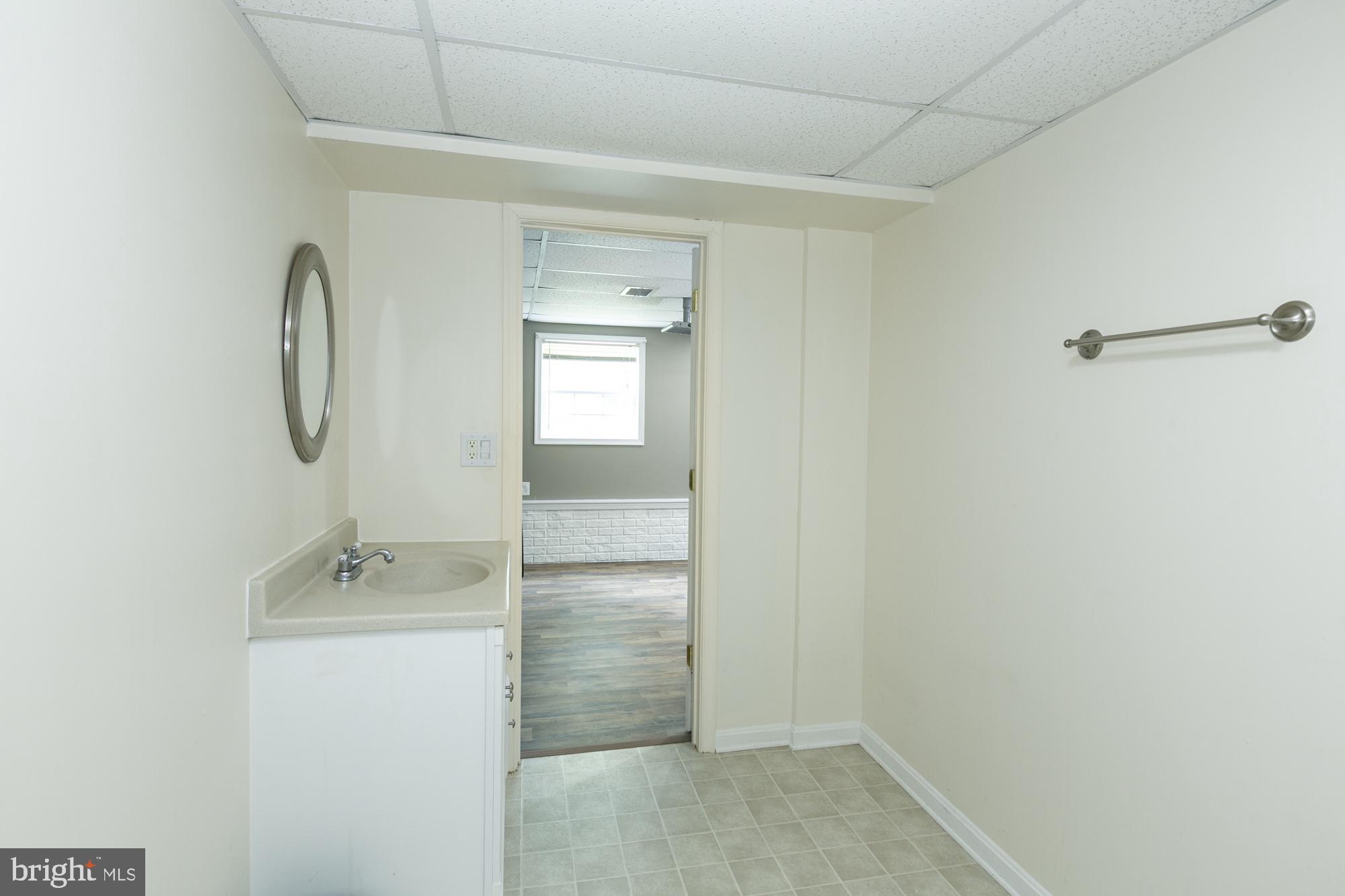RIDGEFIELD - Residential