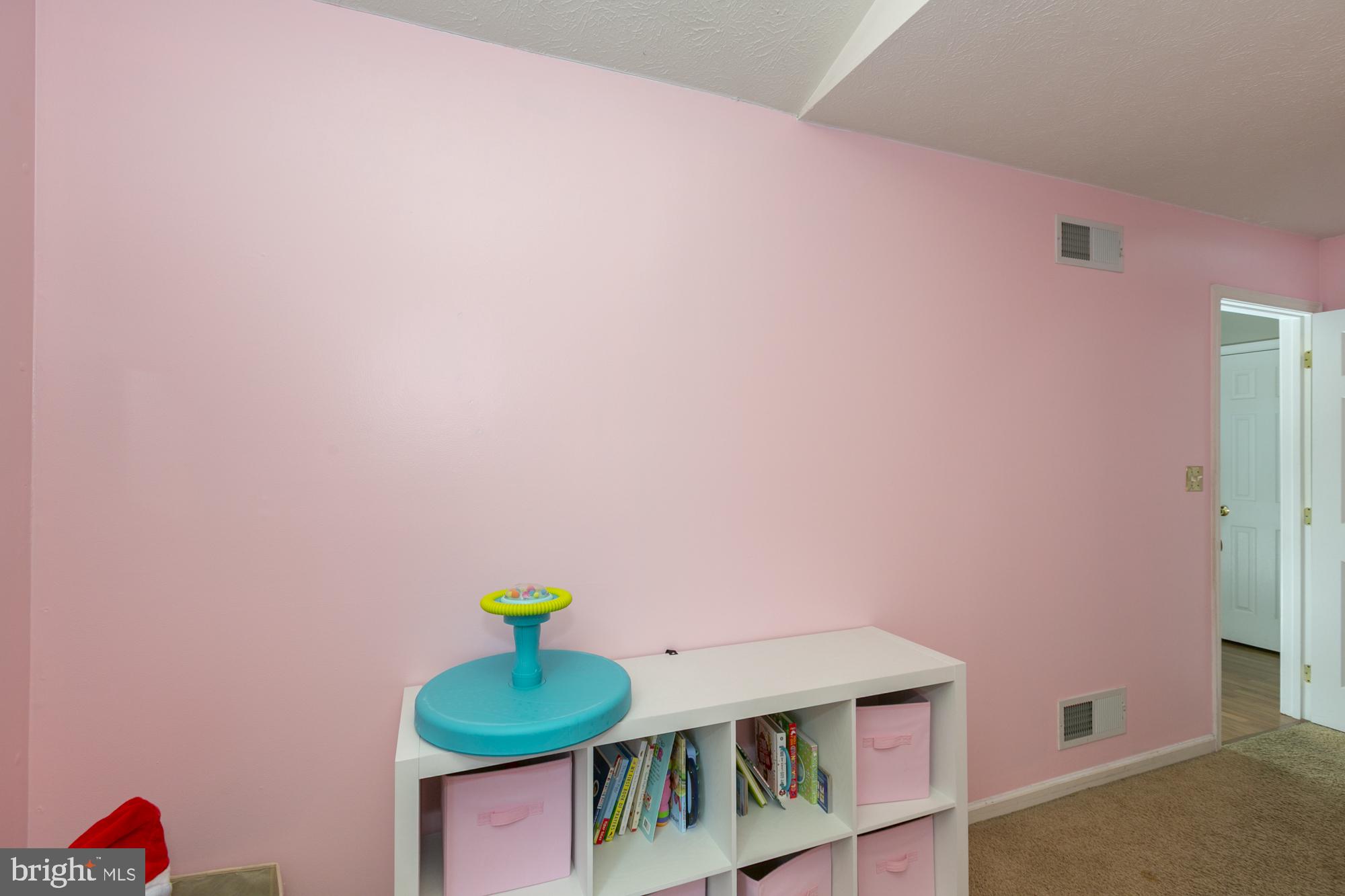 RIDGEFIELD - Residential