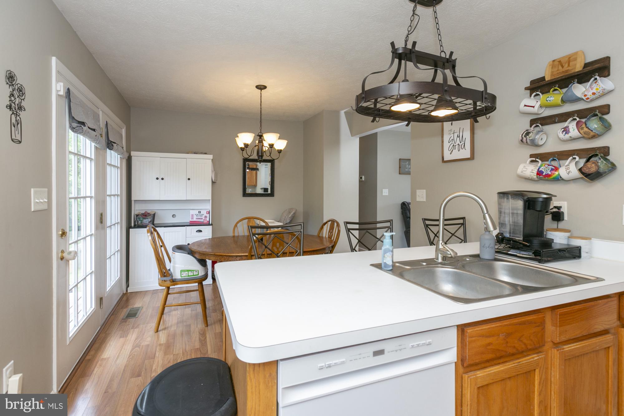 RIDGEFIELD - Residential
