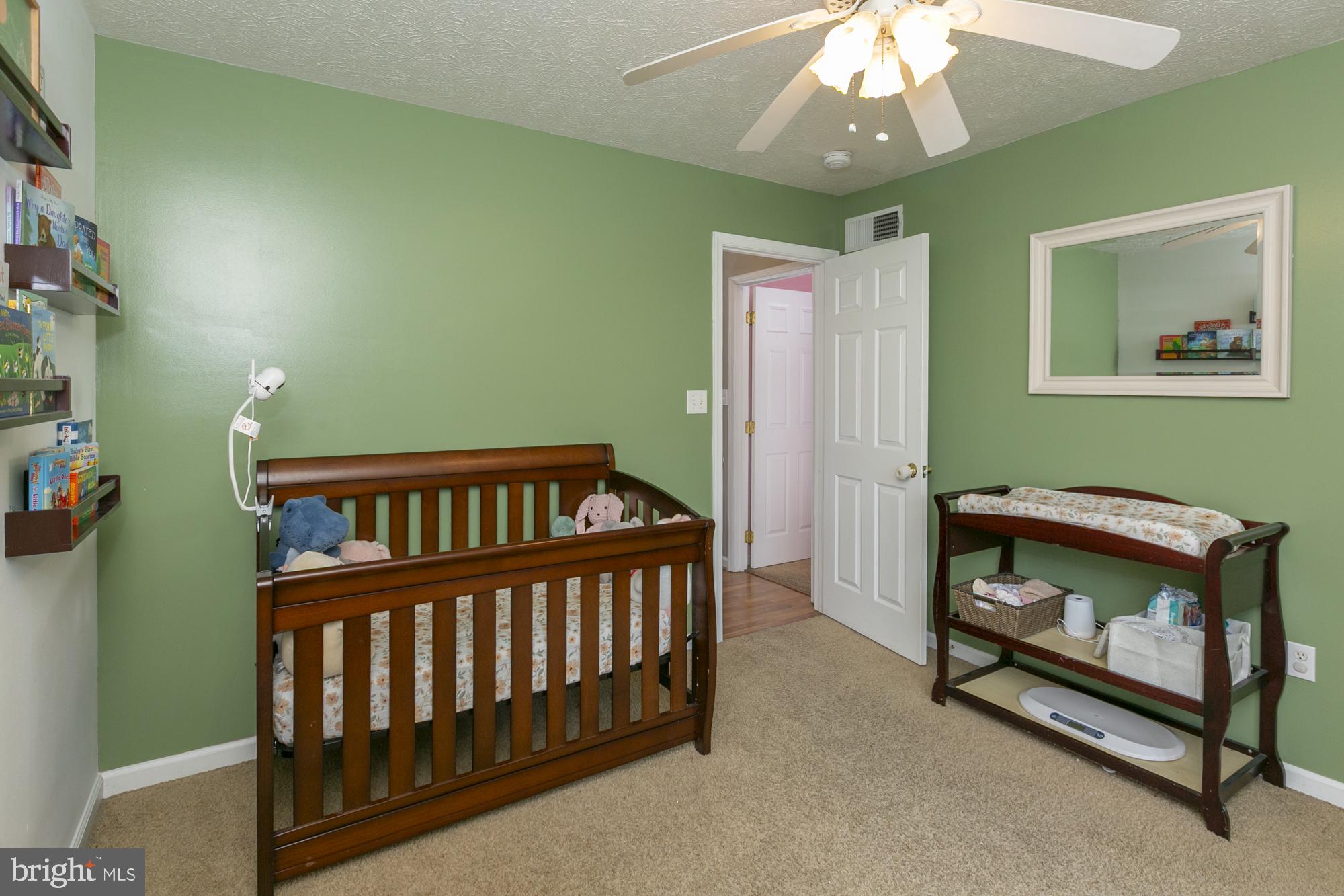 RIDGEFIELD - Residential
