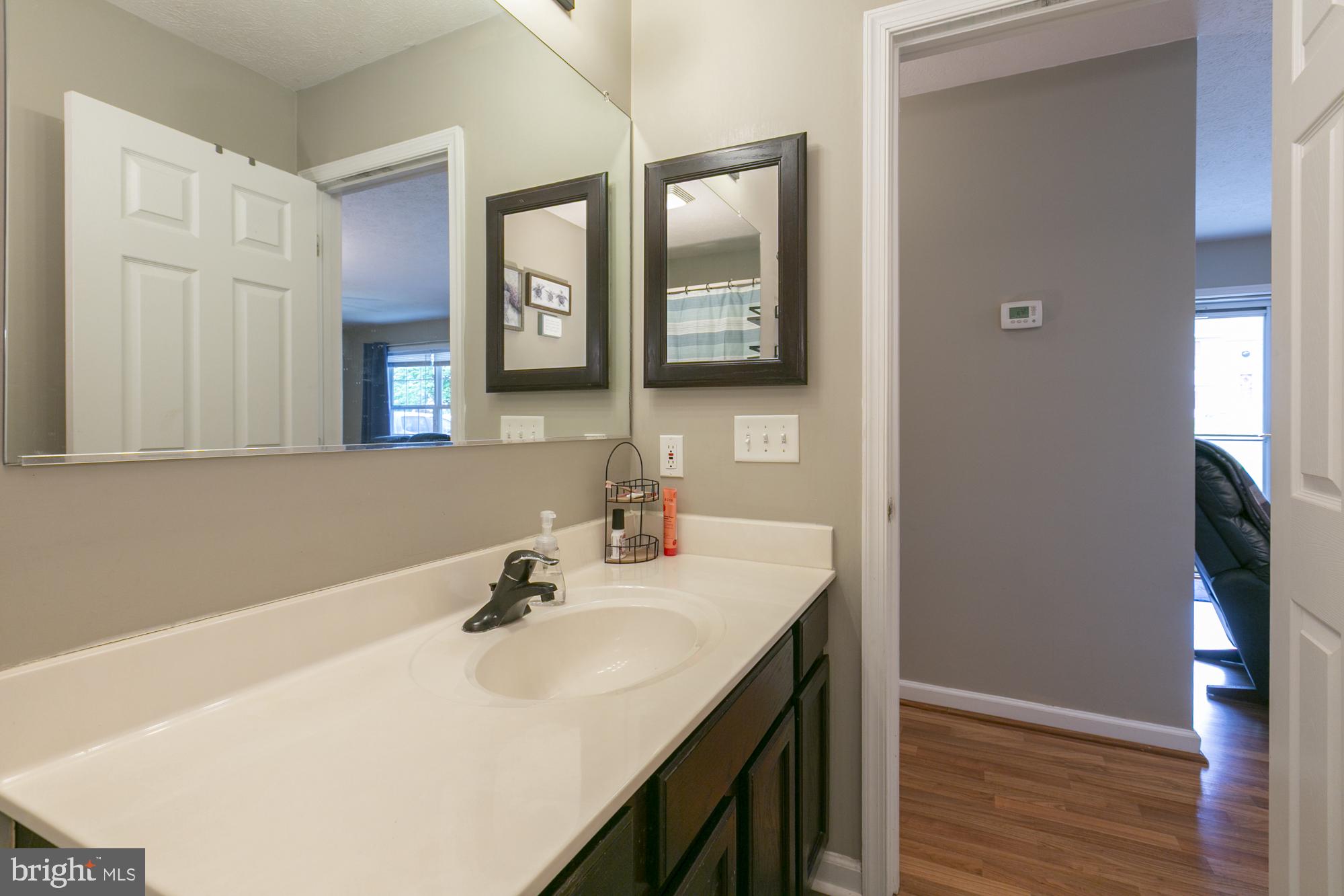 RIDGEFIELD - Residential