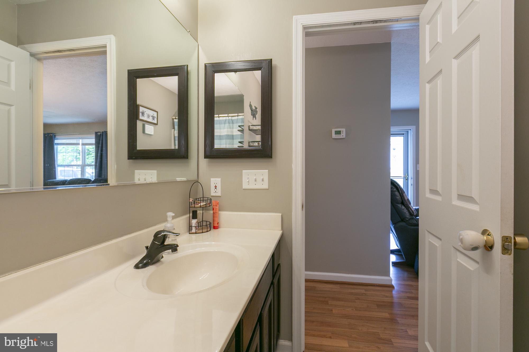 RIDGEFIELD - Residential