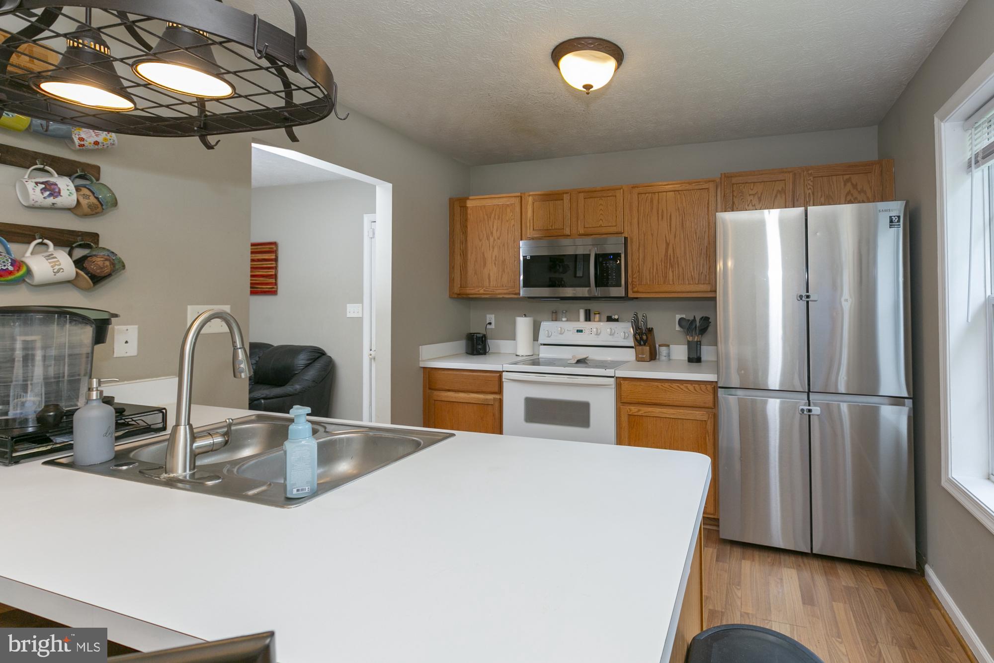 RIDGEFIELD - Residential