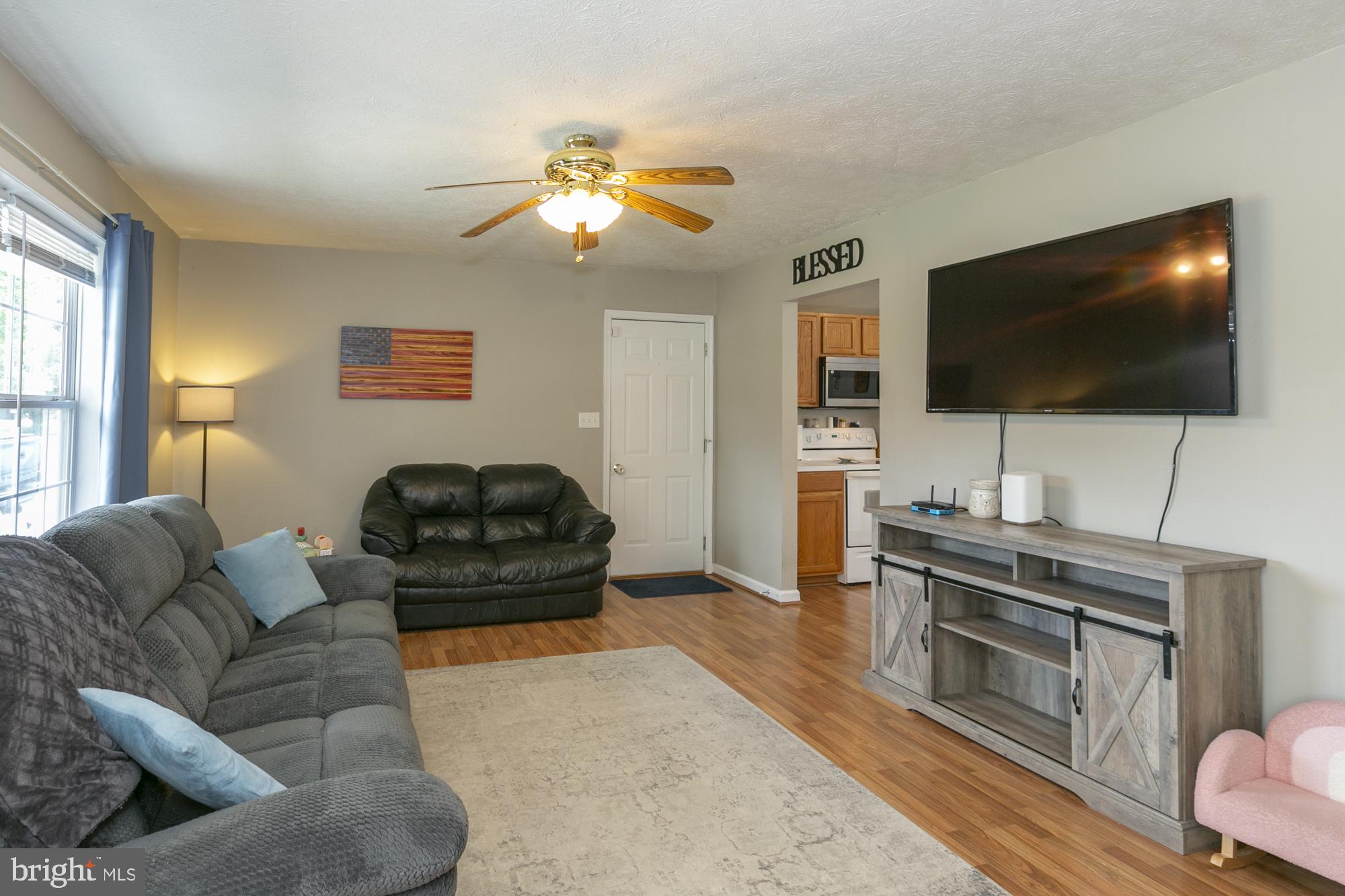 RIDGEFIELD - Residential