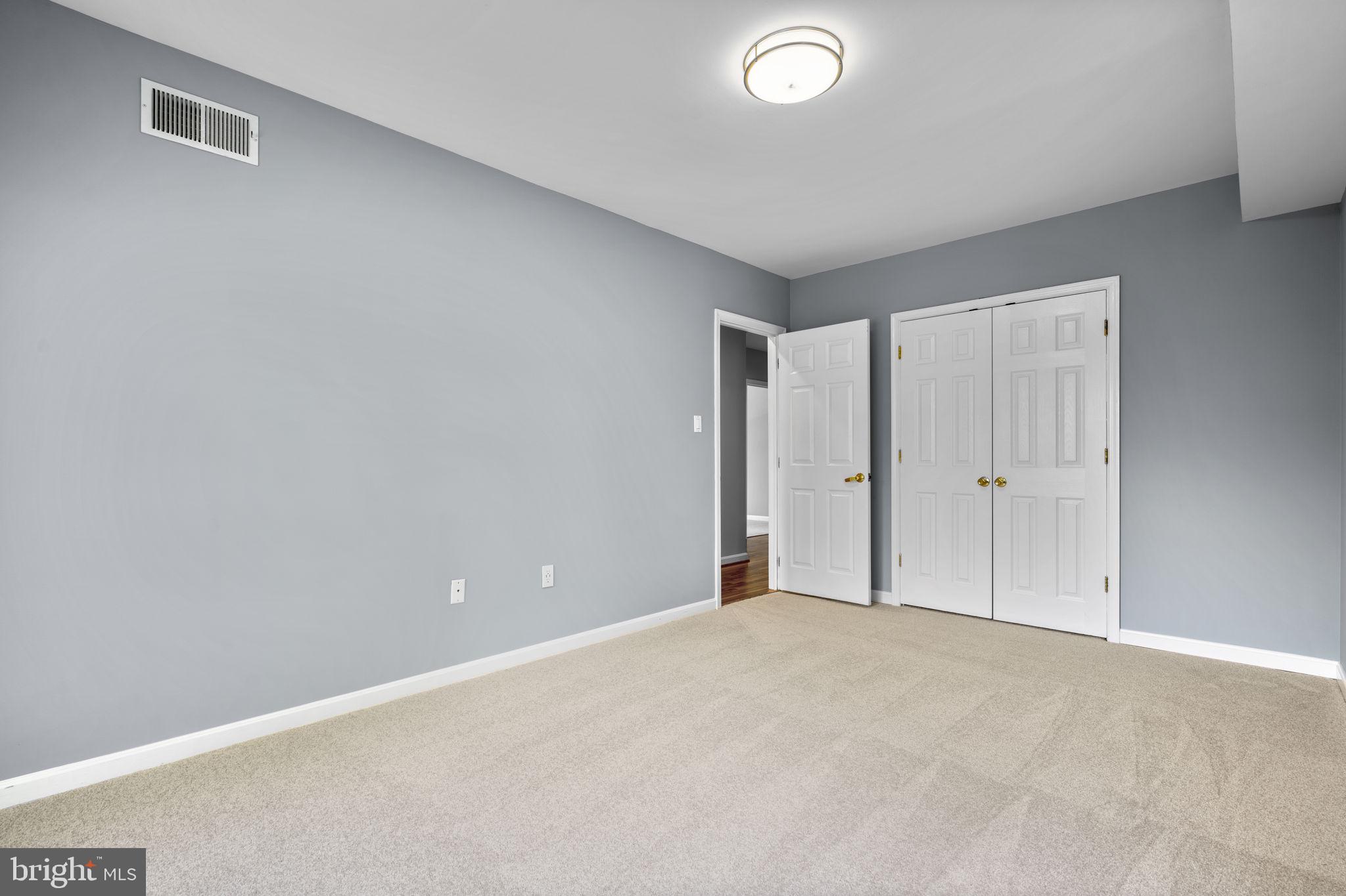 ELLISON HEIGHTS - Residential