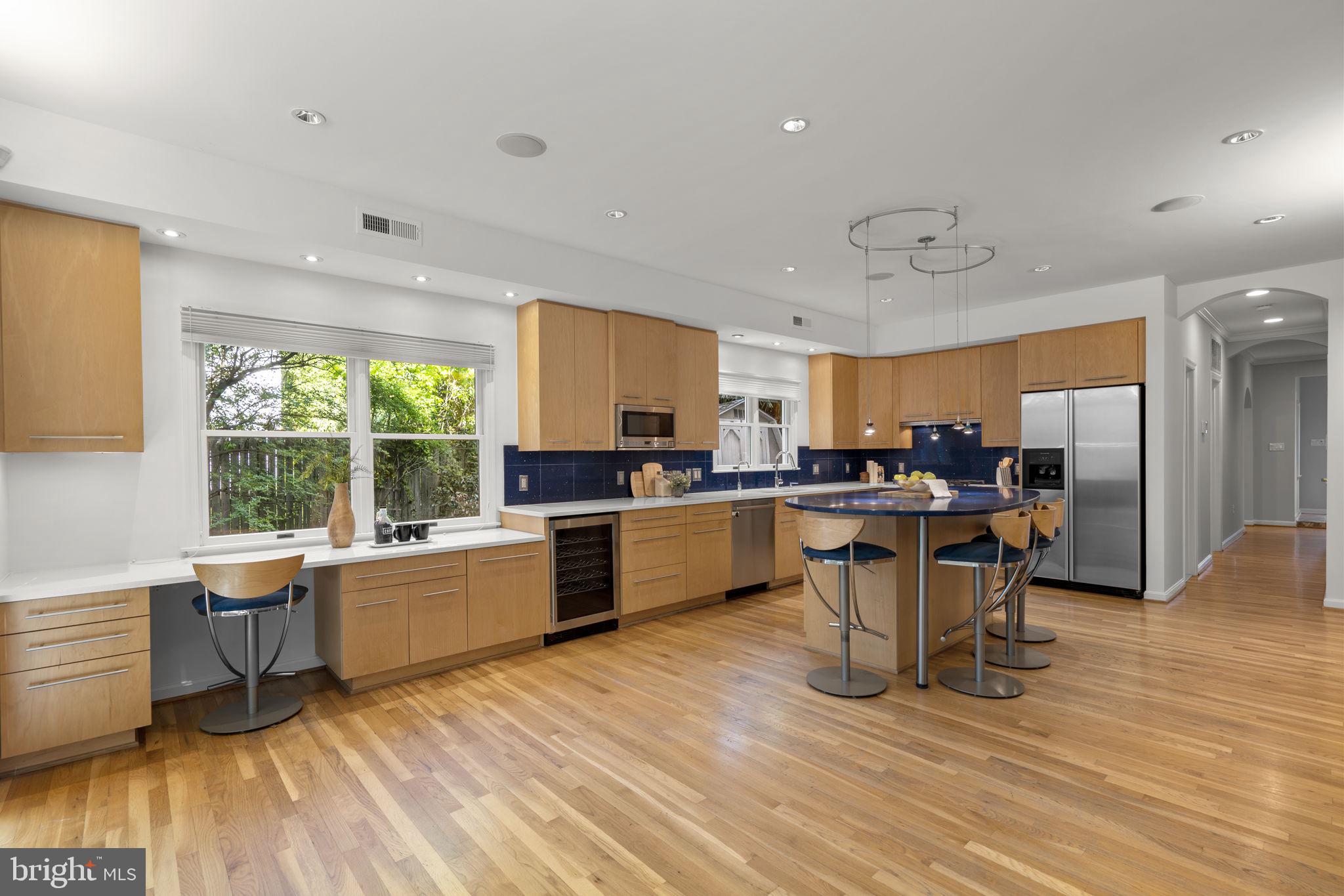 ELLISON HEIGHTS - Residential