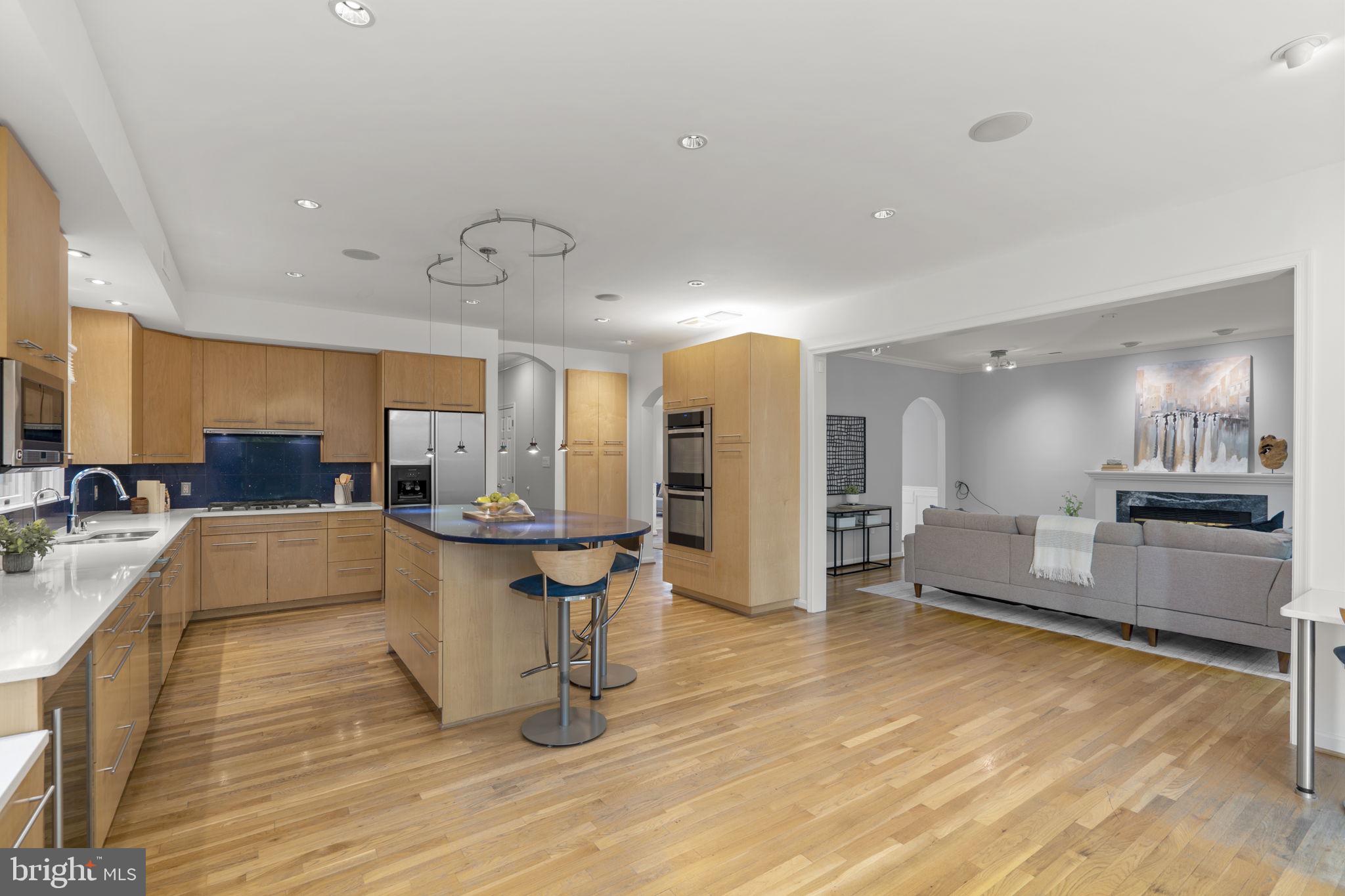 ELLISON HEIGHTS - Residential