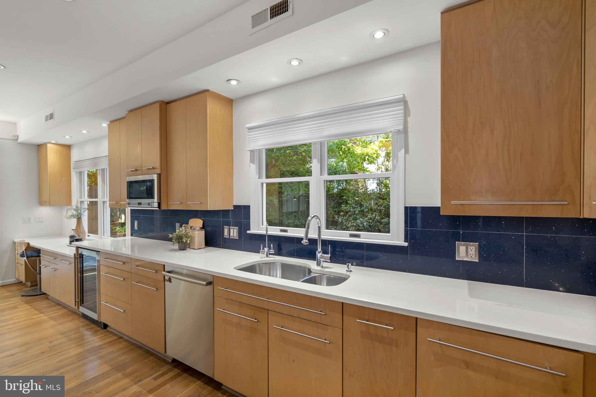 ELLISON HEIGHTS - Residential