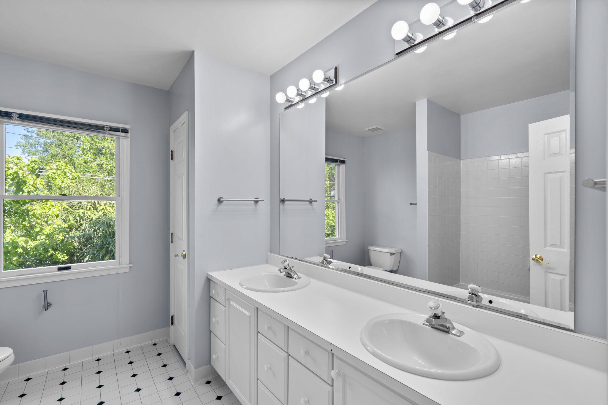 ELLISON HEIGHTS - Residential