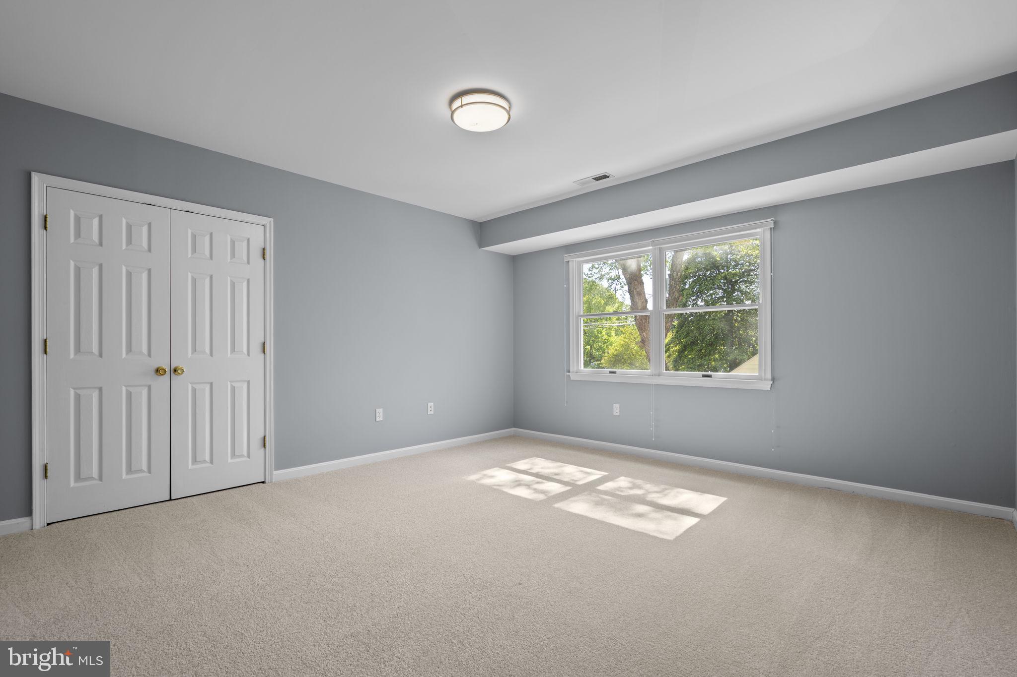 ELLISON HEIGHTS - Residential