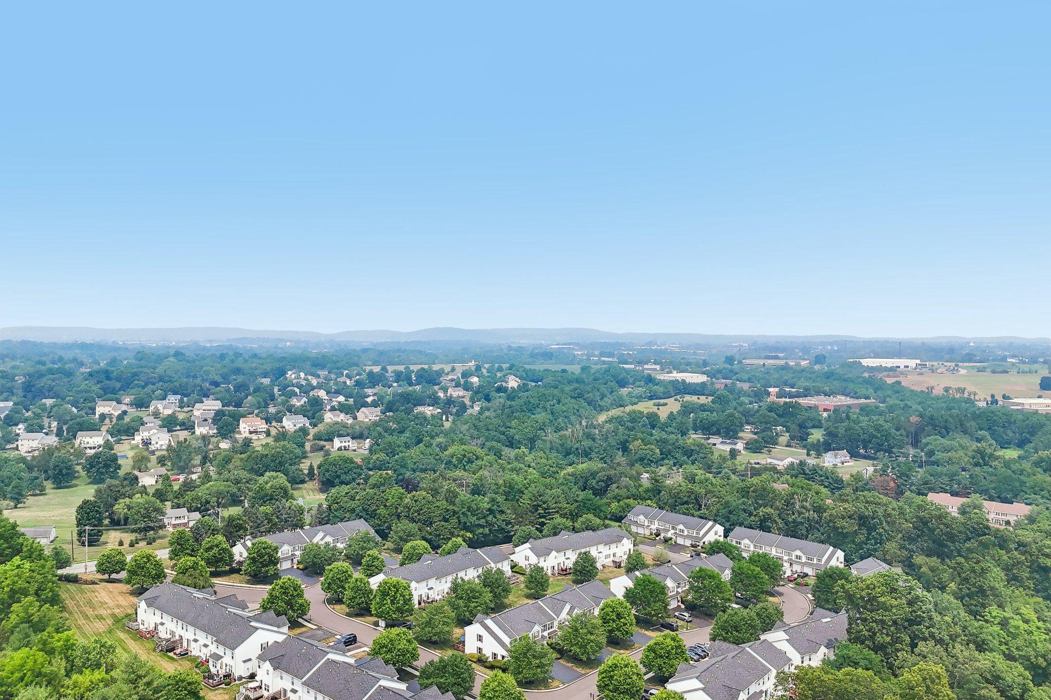LINFIELD KNOLL - Residential