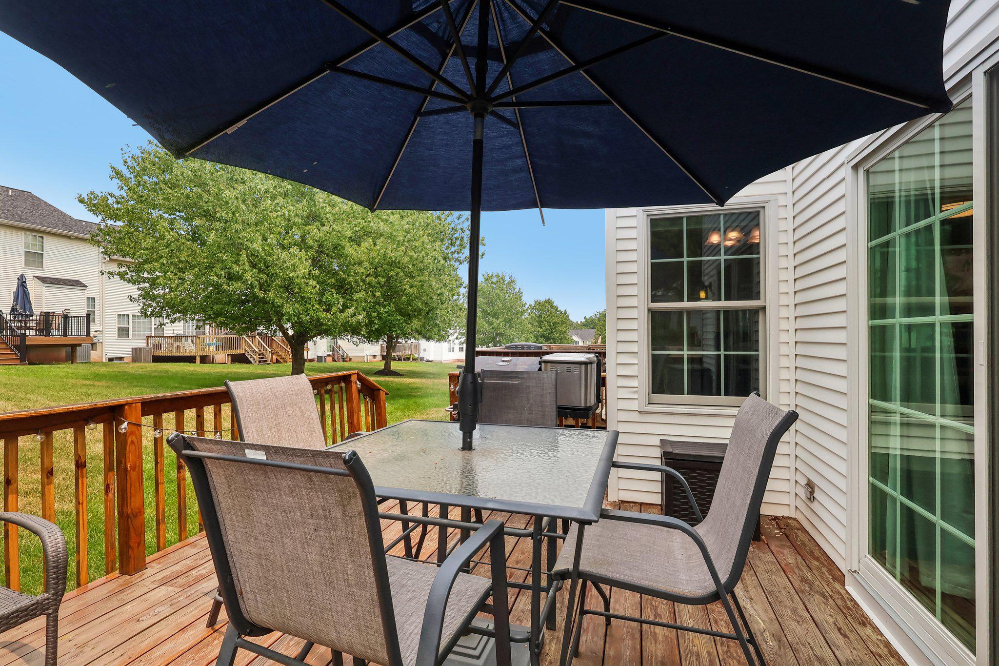 LINFIELD KNOLL - Residential