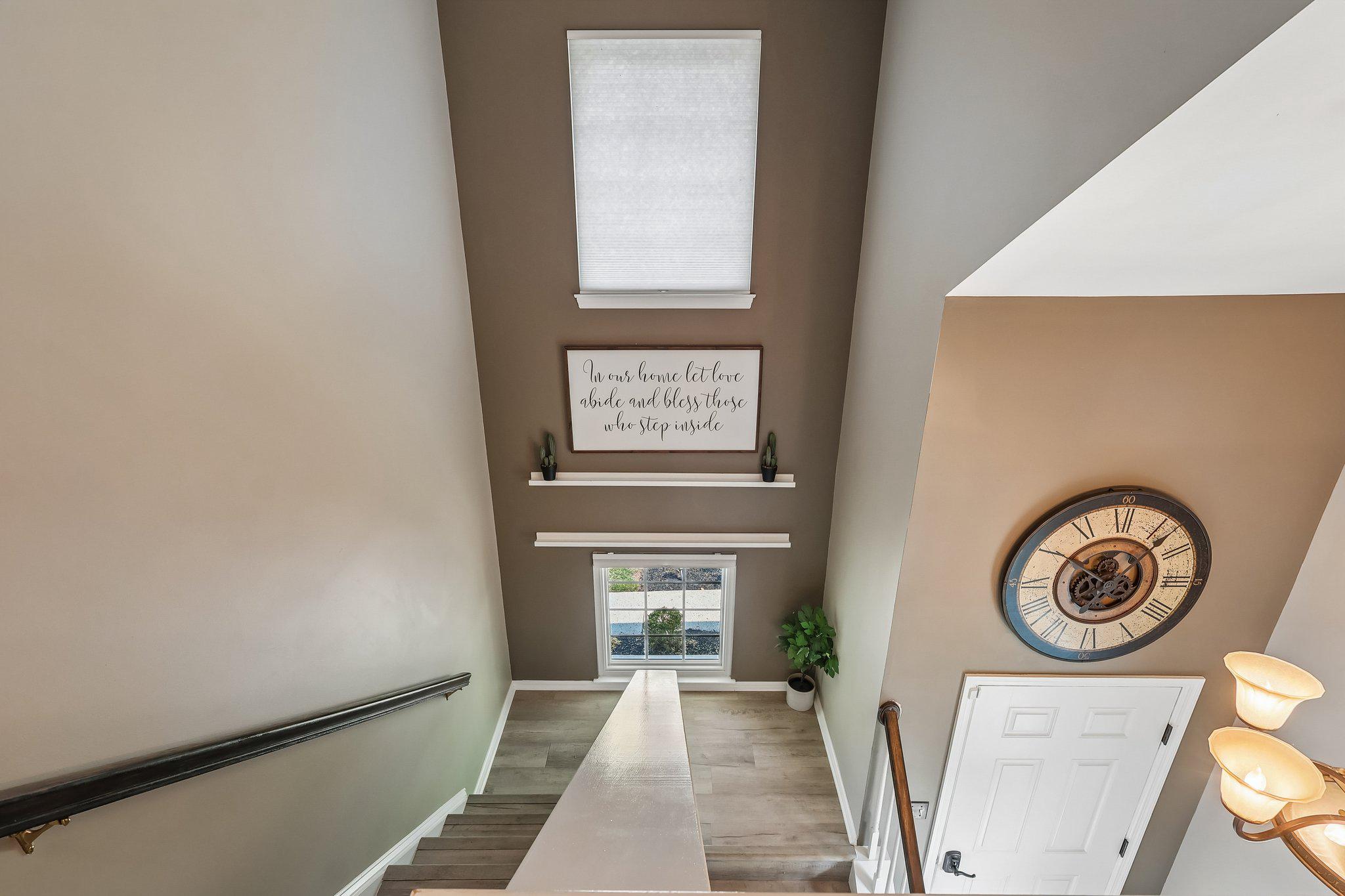 LINFIELD KNOLL - Residential