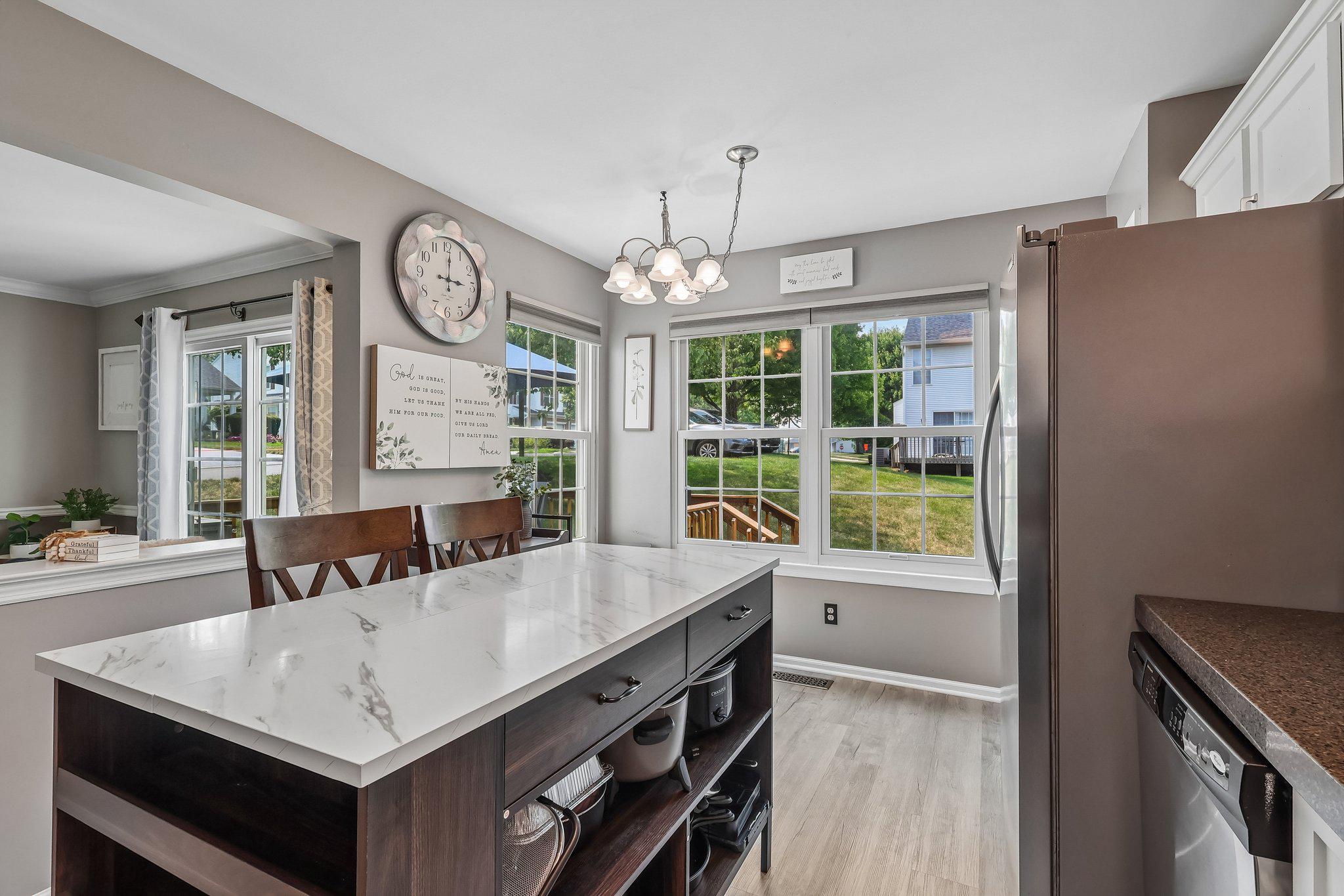 LINFIELD KNOLL - Residential