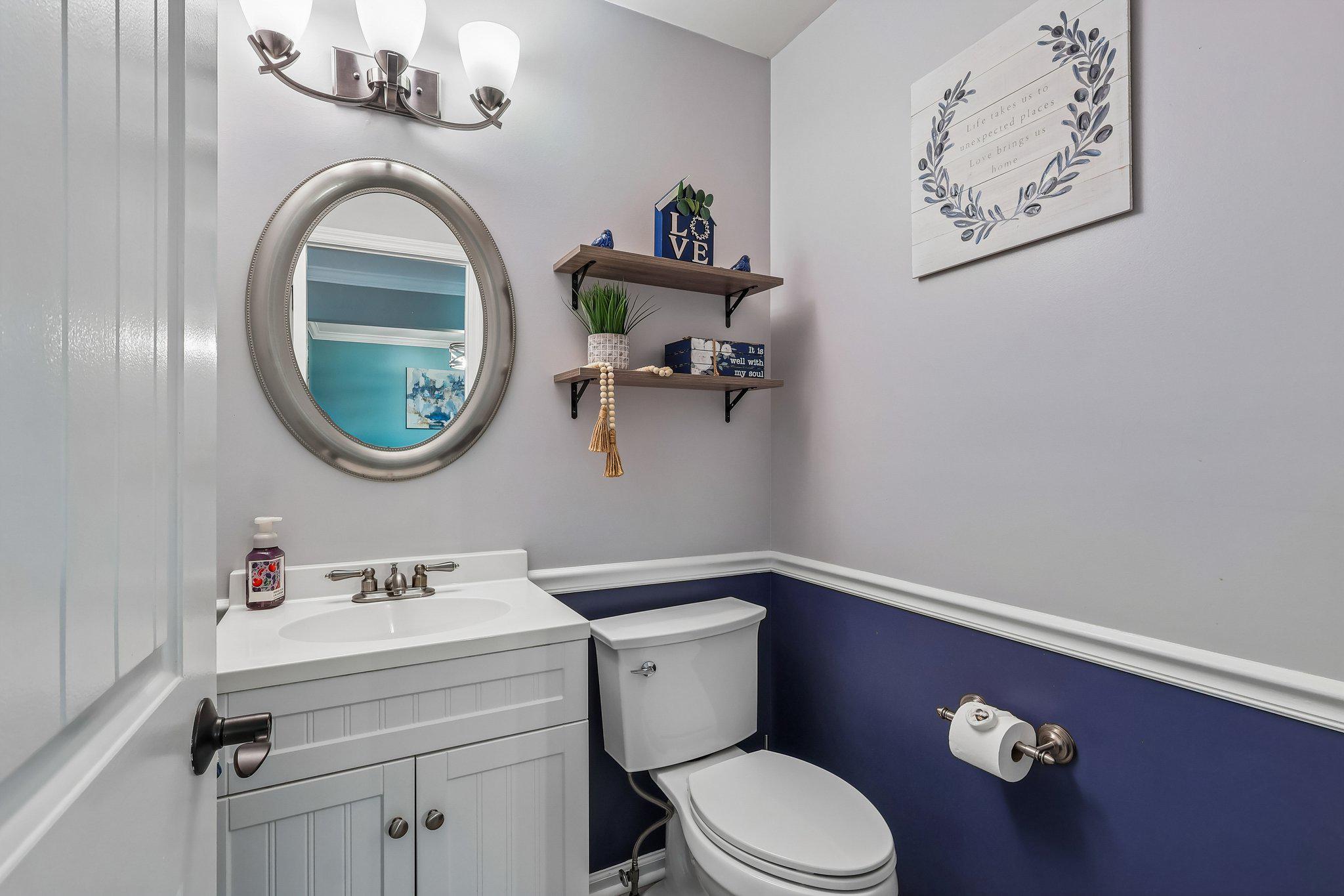 LINFIELD KNOLL - Residential