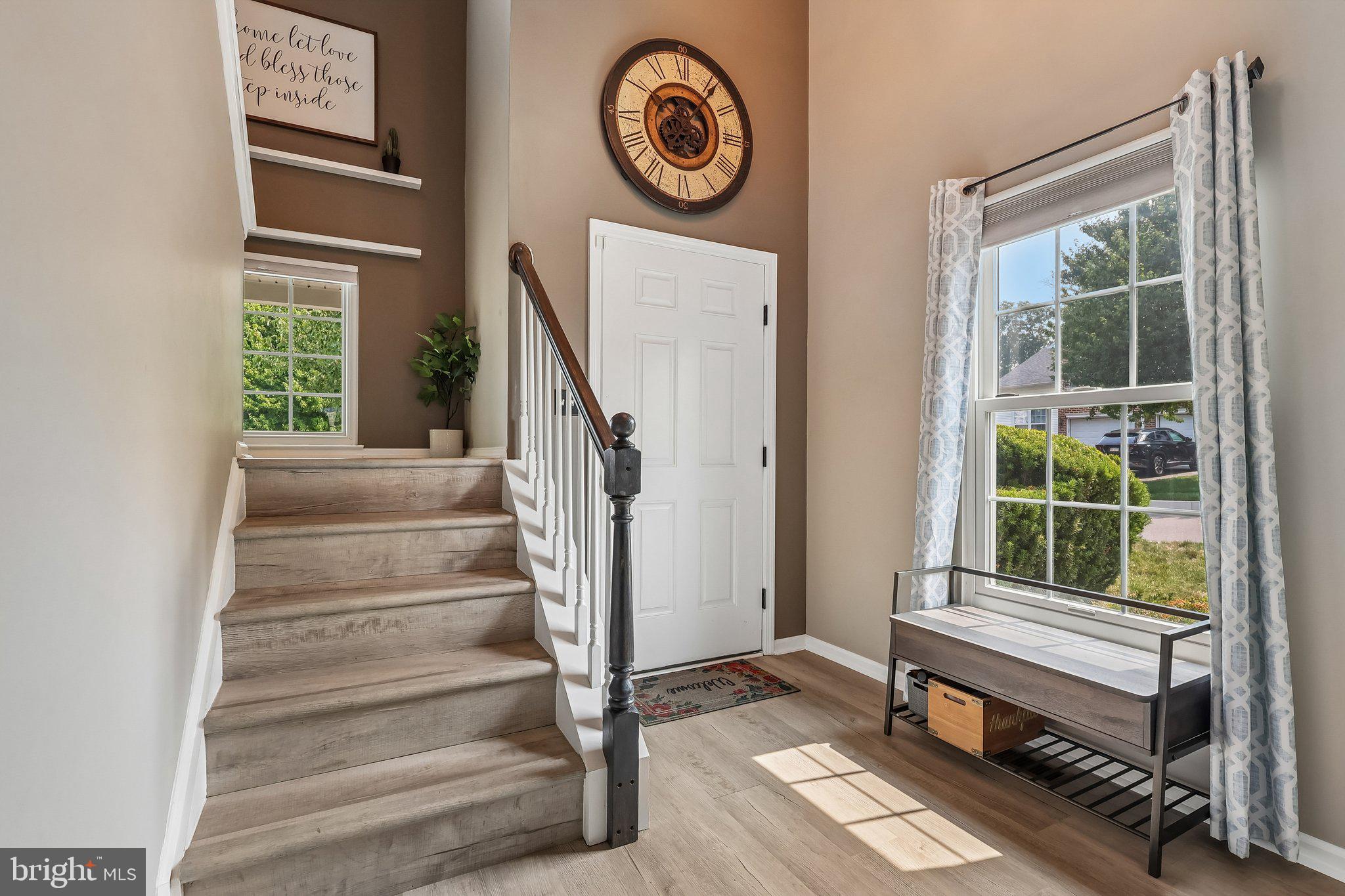 LINFIELD KNOLL - Residential